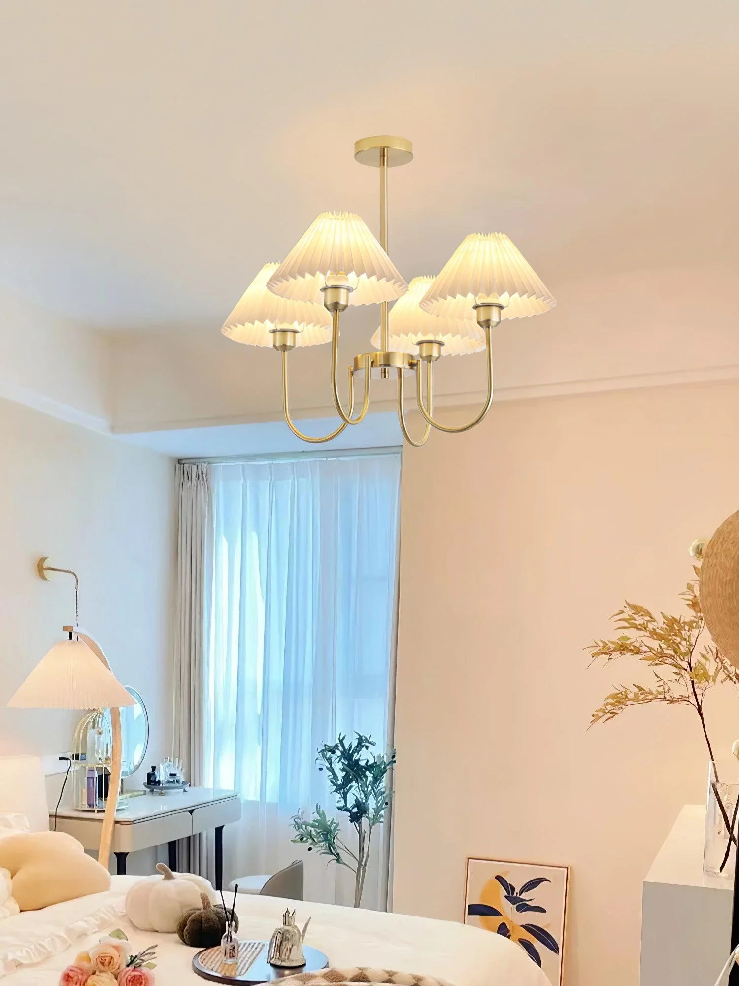 Lustra Chandelier Lenore Brass Pleated Shade - Image 9