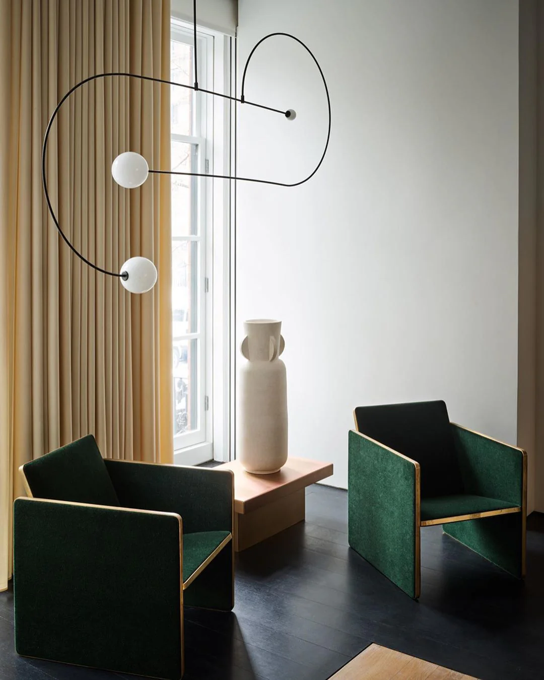 Lustra Chandelier Mobile Black Minimalist - Image 10