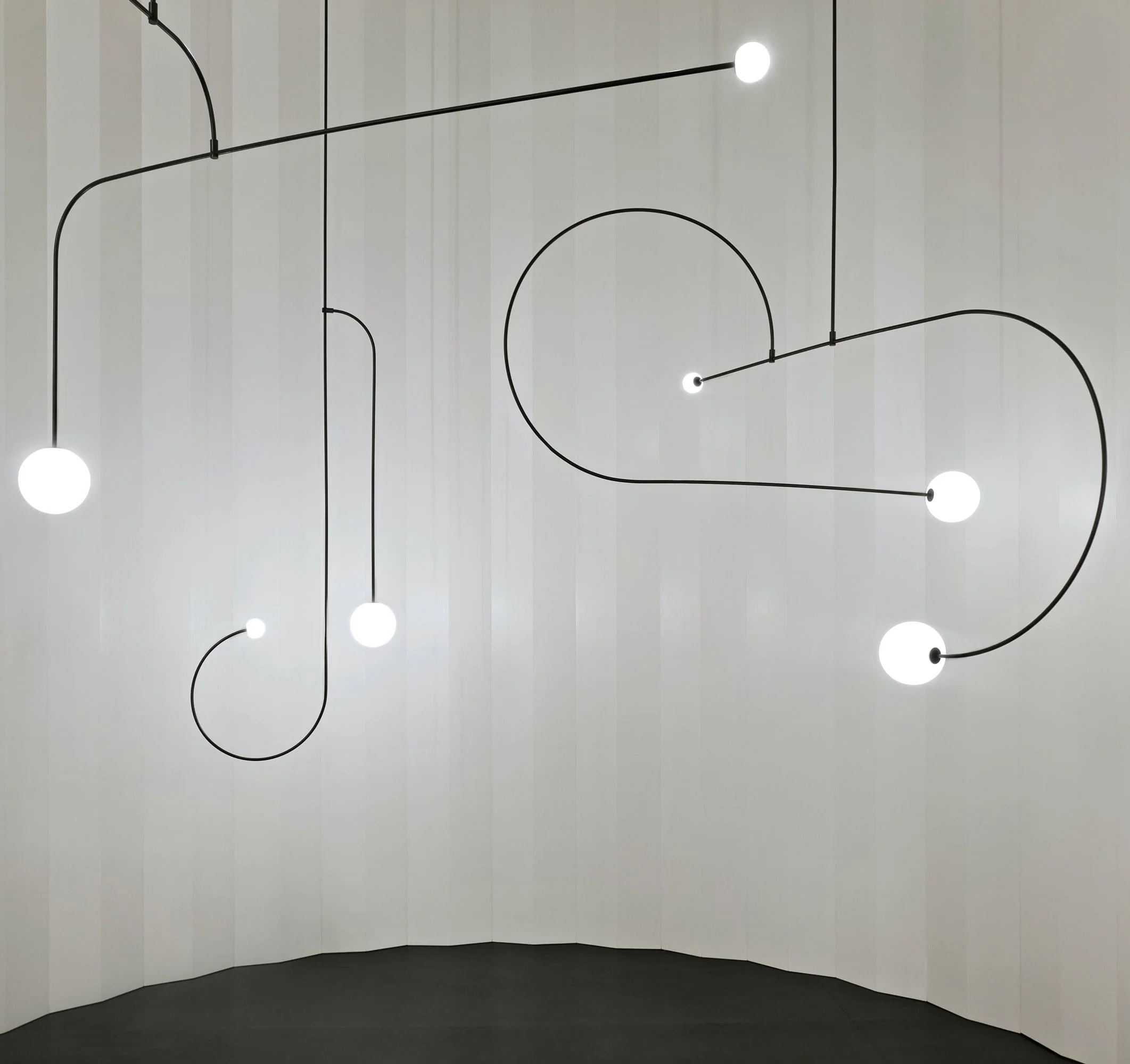 Lustra Chandelier Mobile Black Minimalist - Image 112