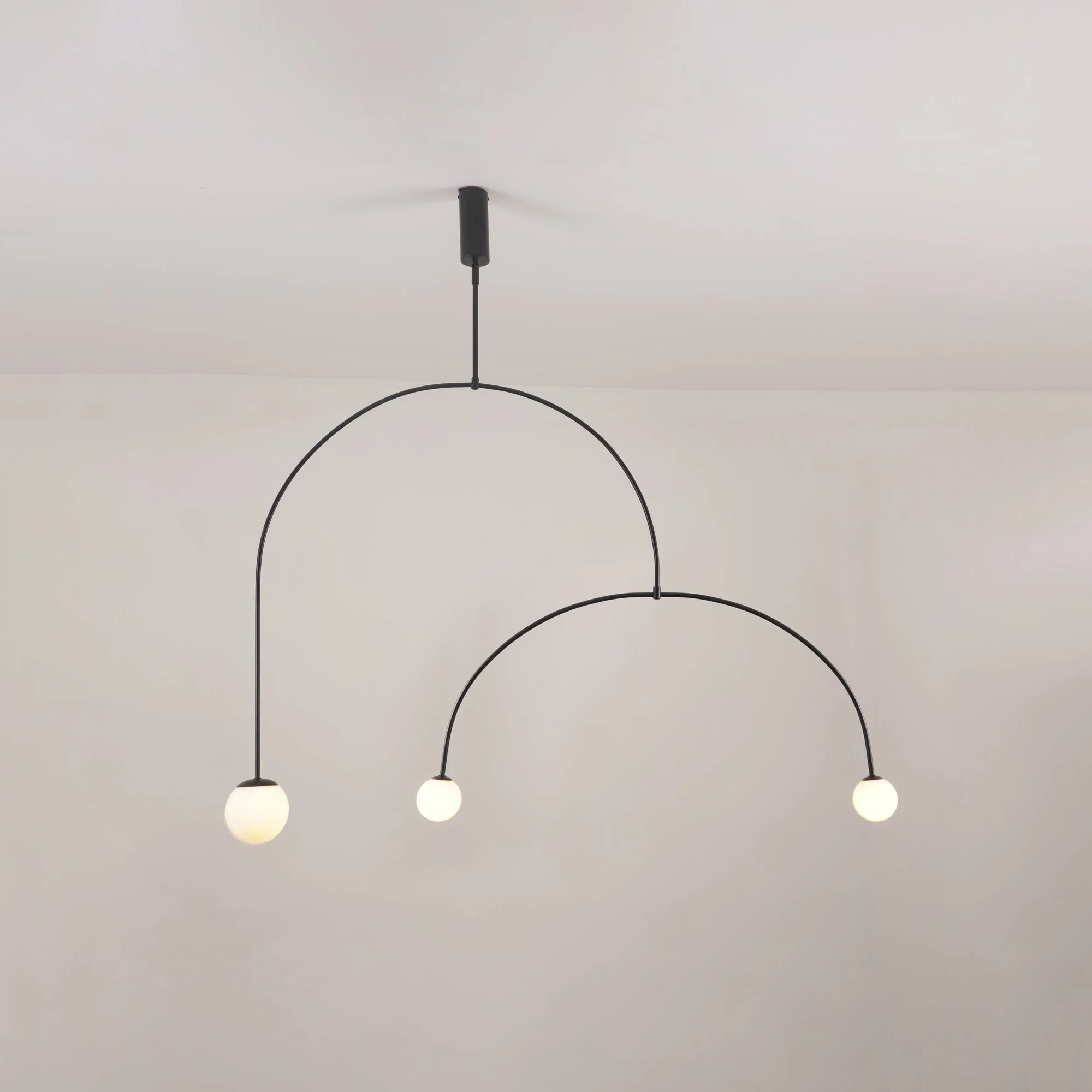 Lustra Chandelier Mobile Black Minimalist - Image 13