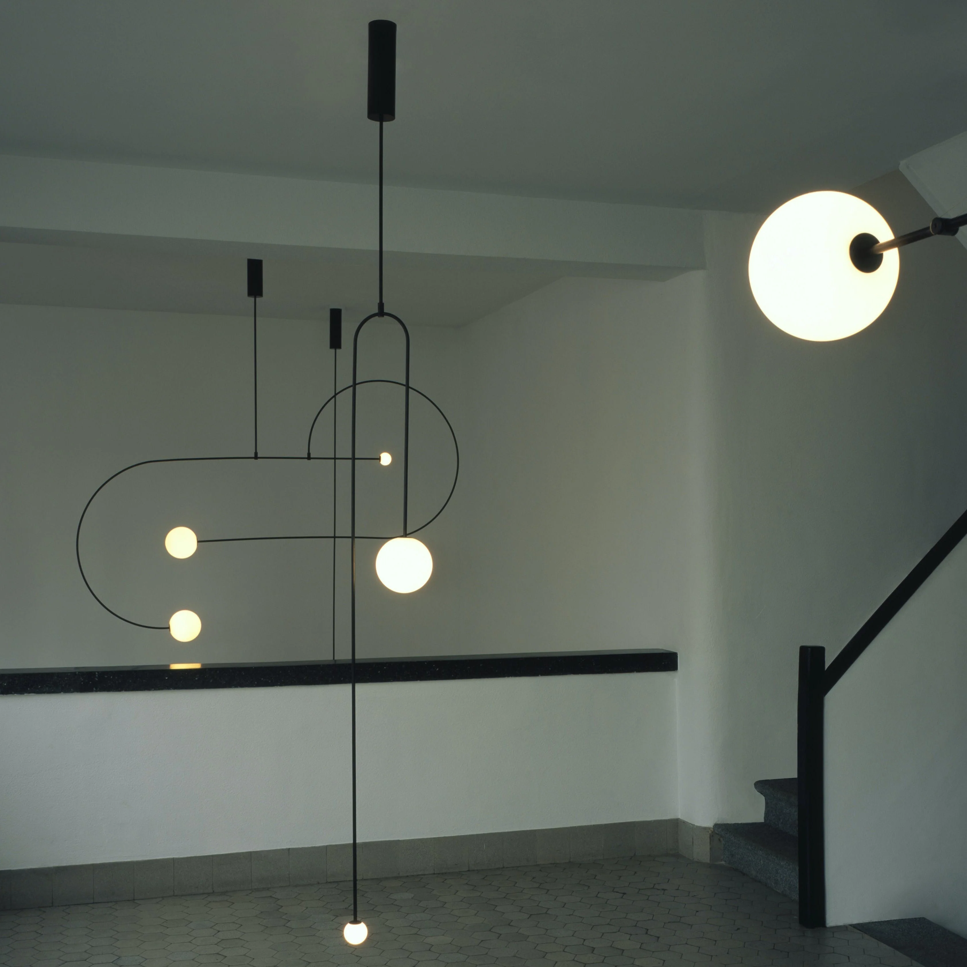 Lustra Chandelier Mobile Black Minimalist - Image 167