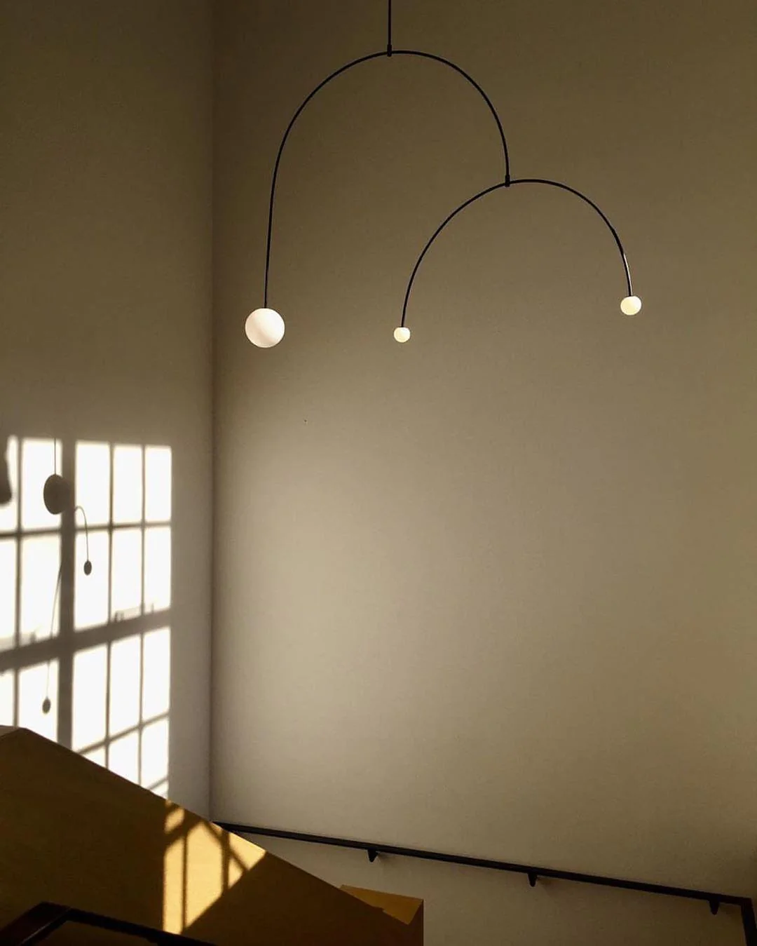Lustra Chandelier Mobile Black Minimalist - Image 35