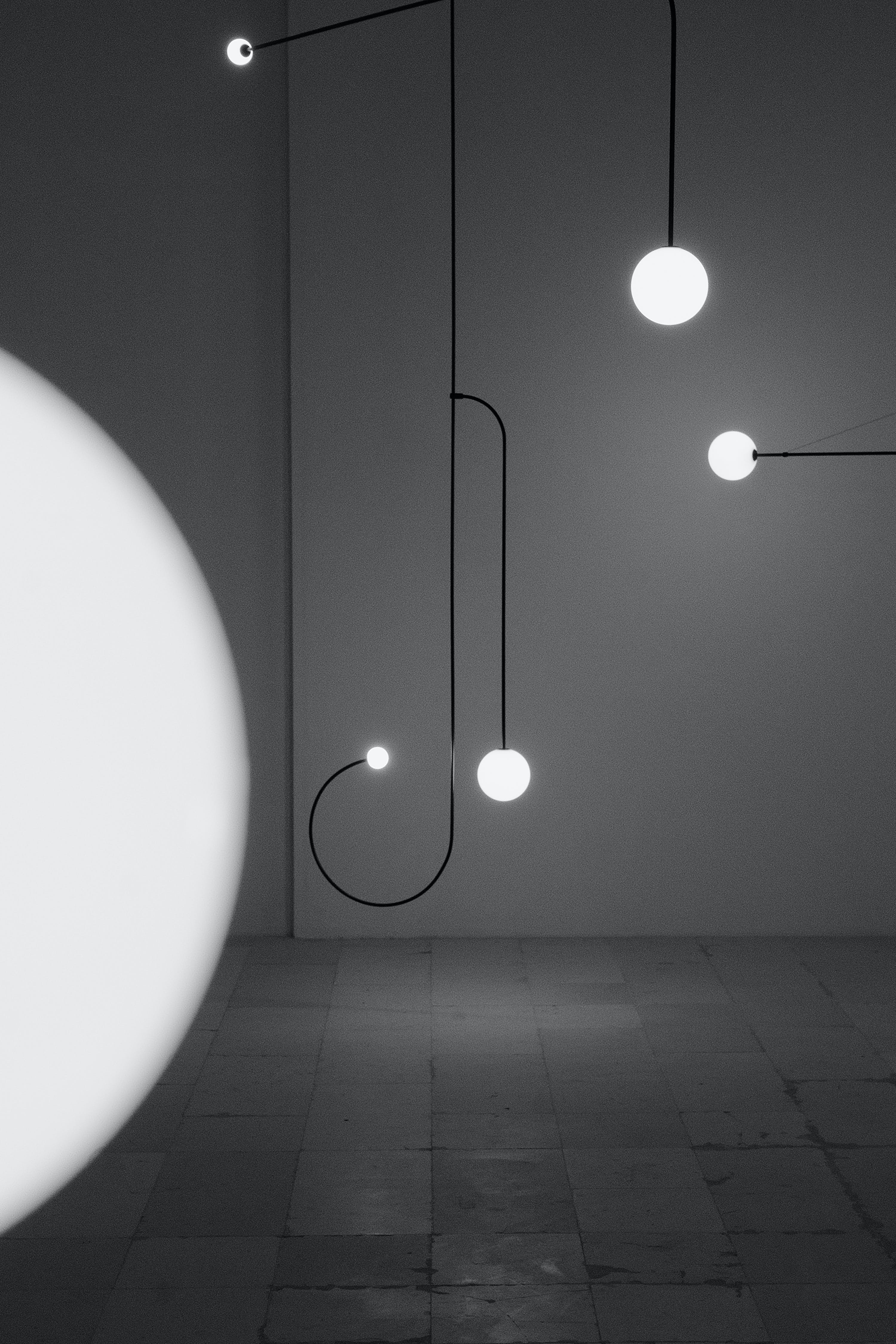 Lustra Chandelier Mobile Black Minimalist - Image 6
