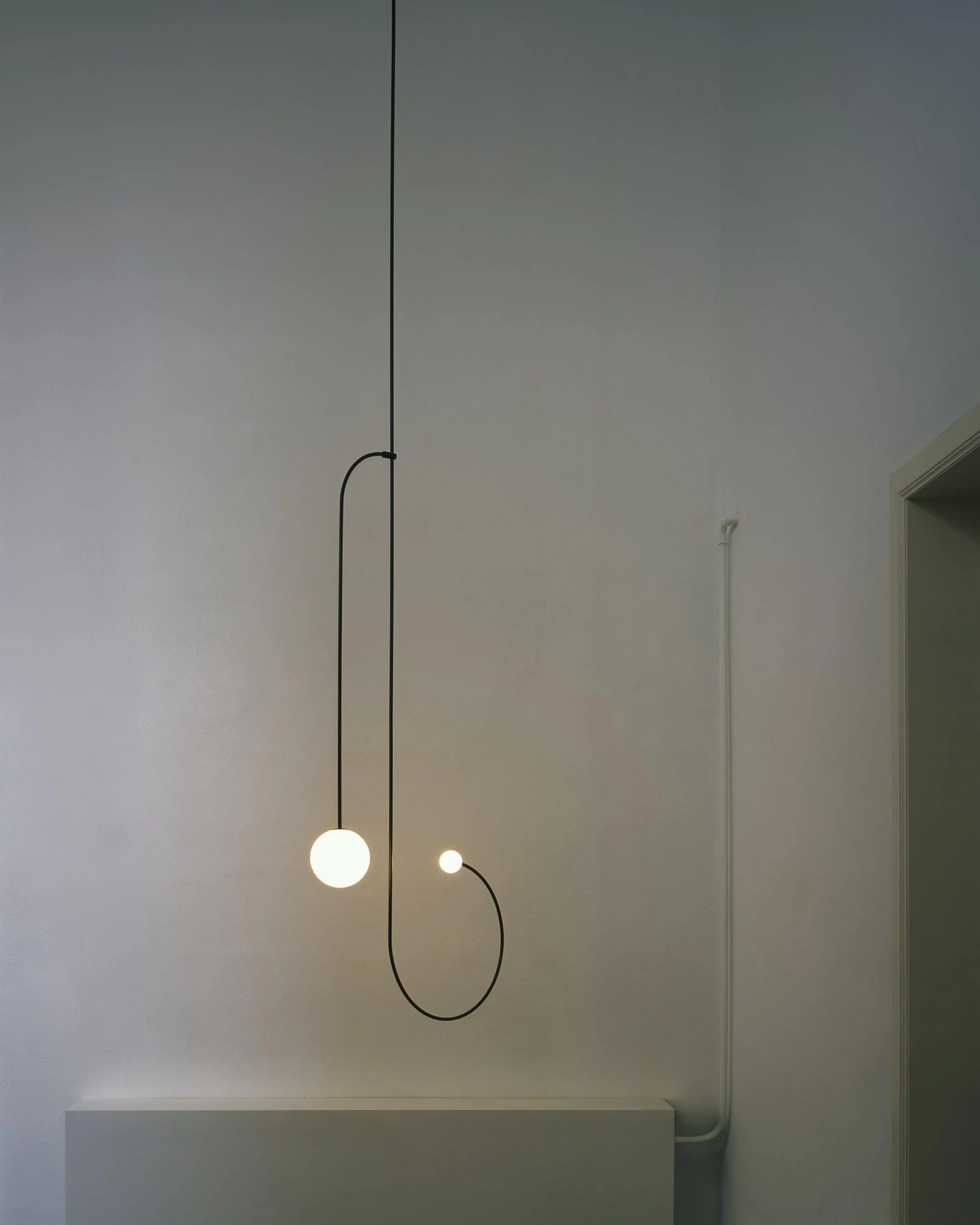 Lustra Chandelier Mobile Black Minimalist - Image 65