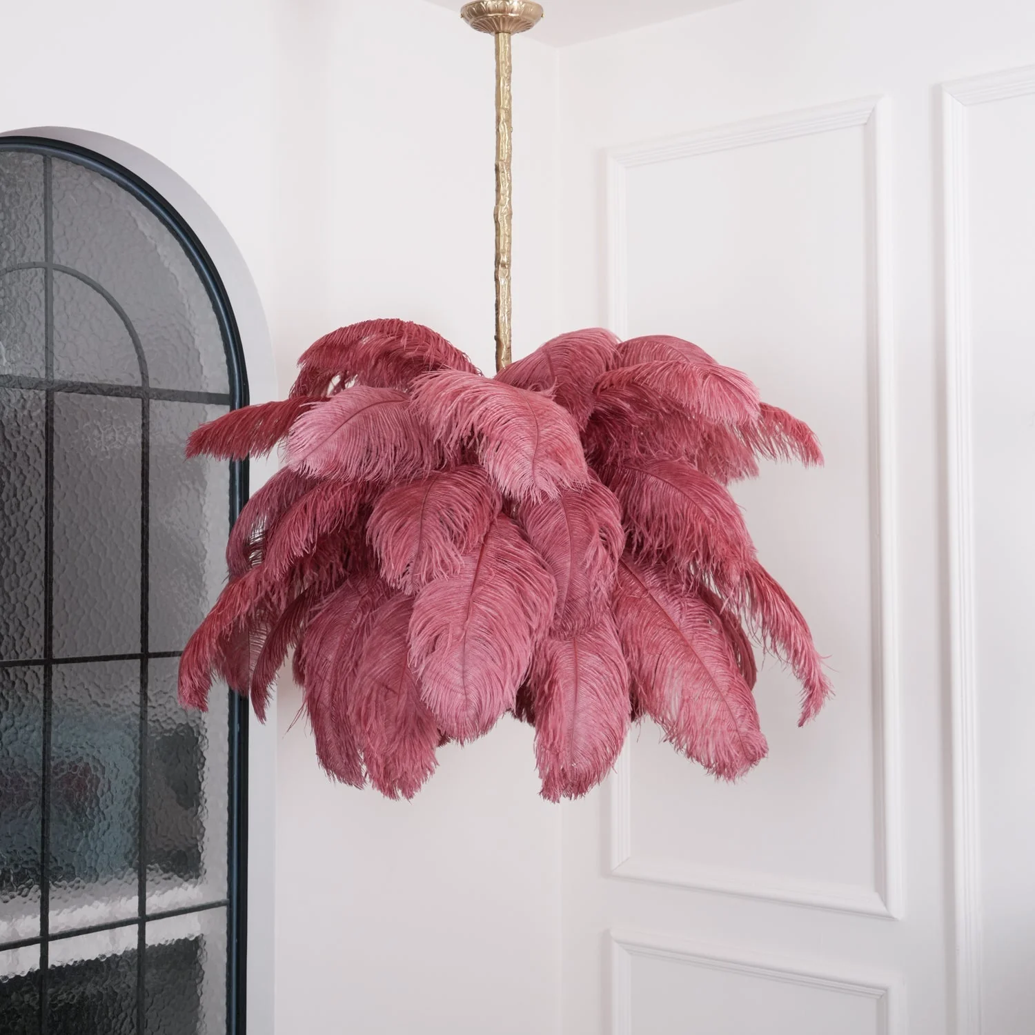 Lustra Chandelier Ostrich Feather Large Brass Stem - Image 10