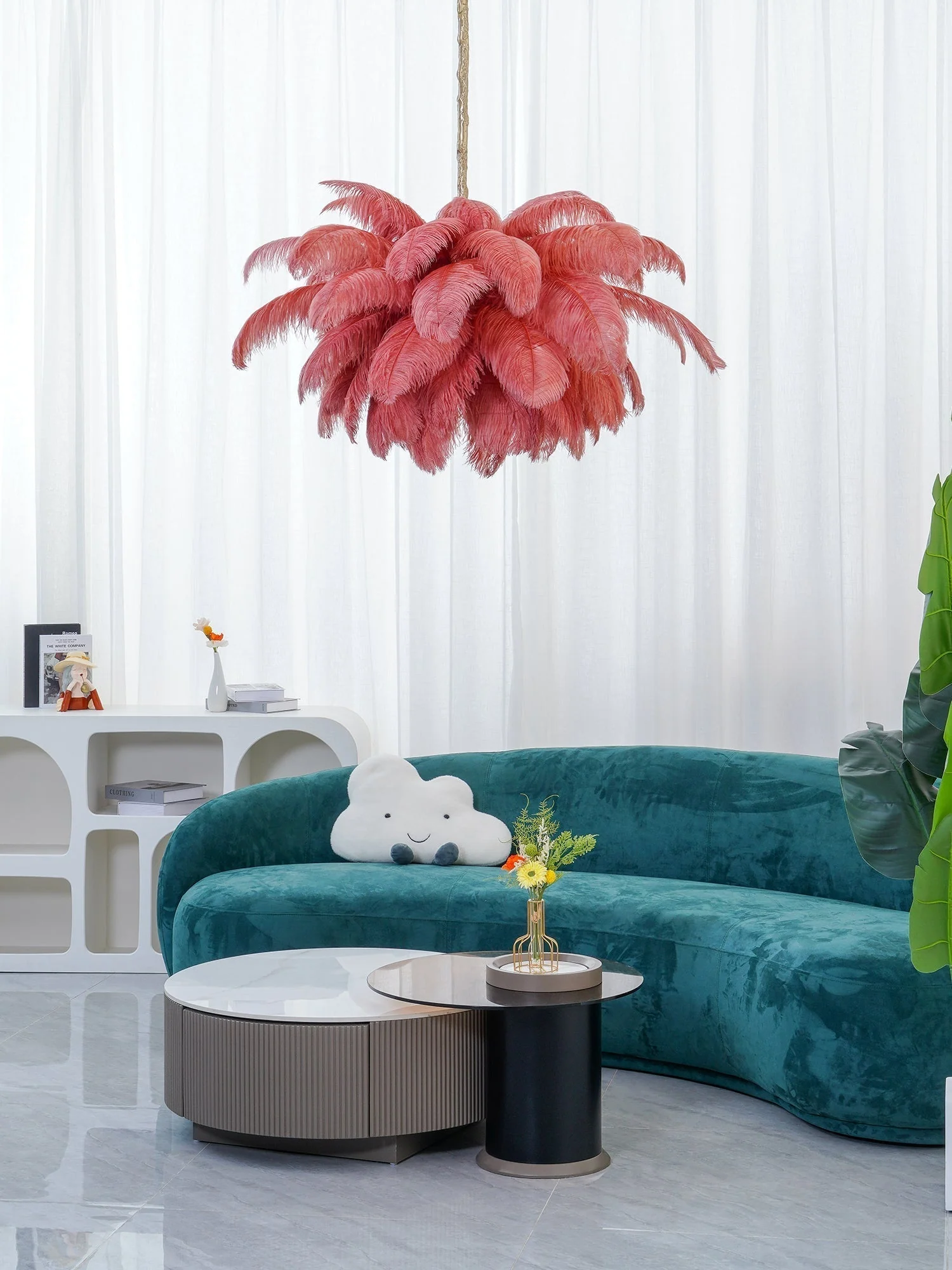 Lustra Chandelier Ostrich Feather Large Brass Stem - Image 106