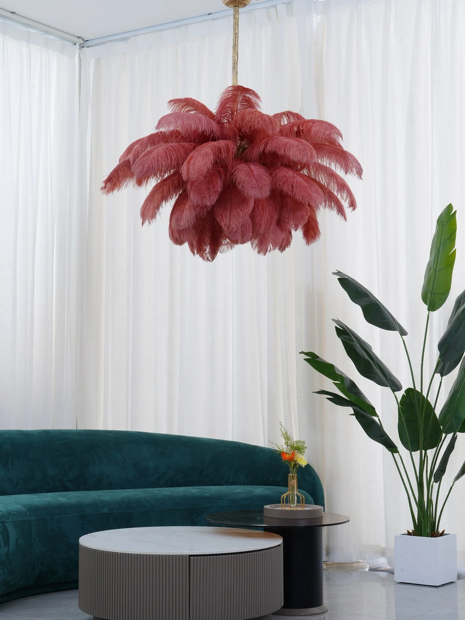 Lustra Chandelier Ostrich Feather Large Brass Stem - Image 215