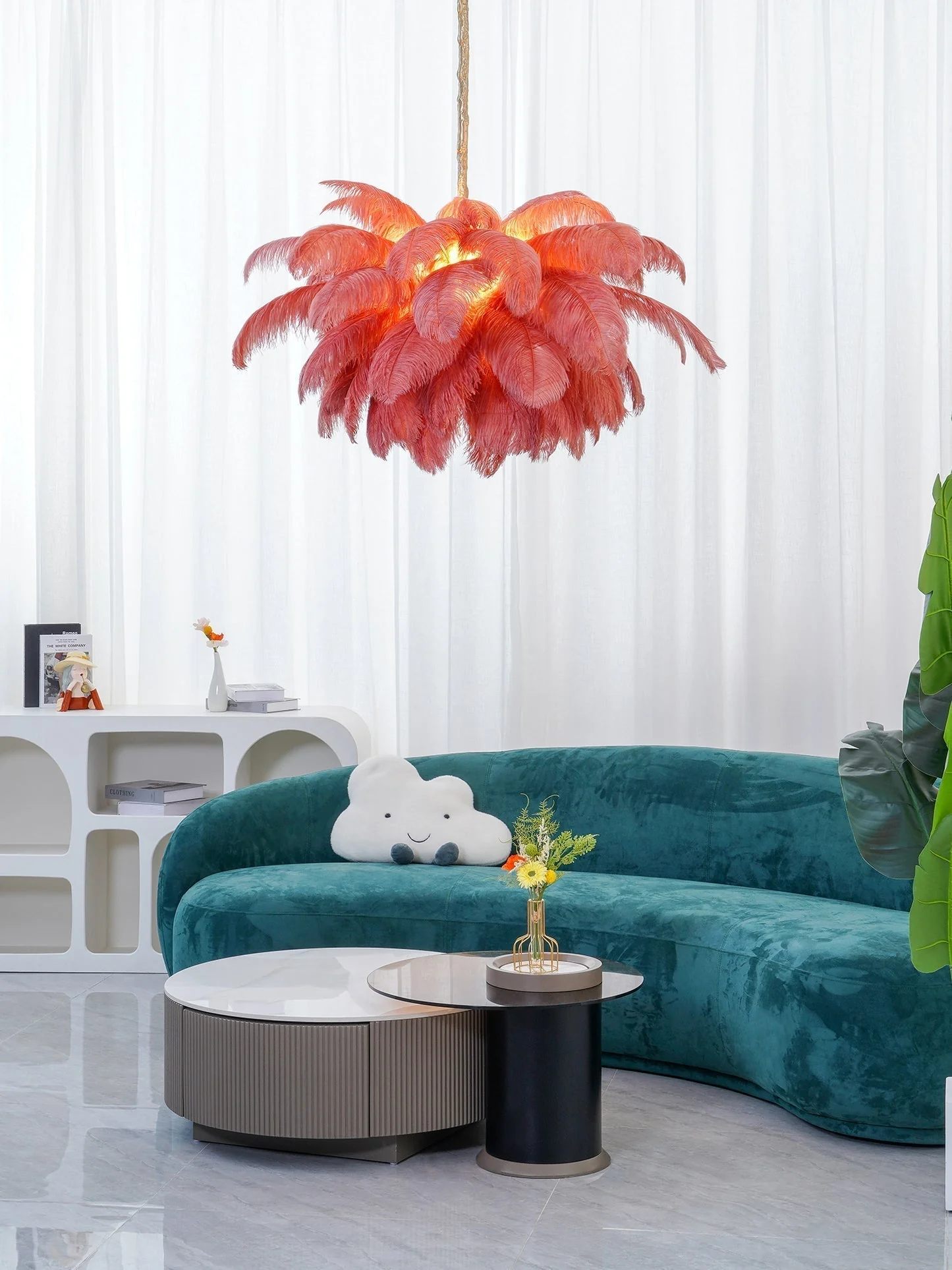 Lustra Chandelier Ostrich Feather Large Brass Stem - Image 89