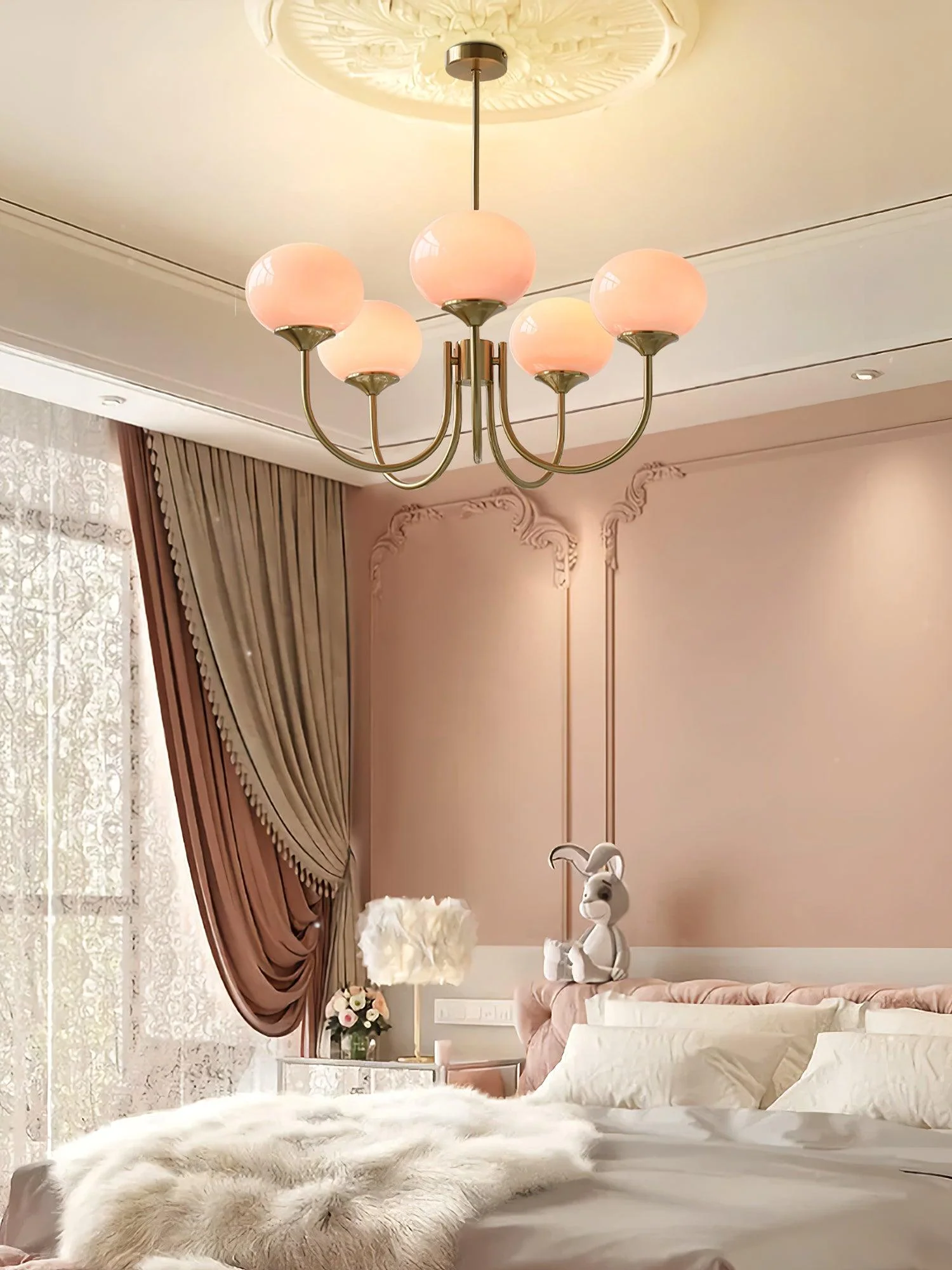 Lustra Chandelier Pink Glass Globe Gold - Image 44