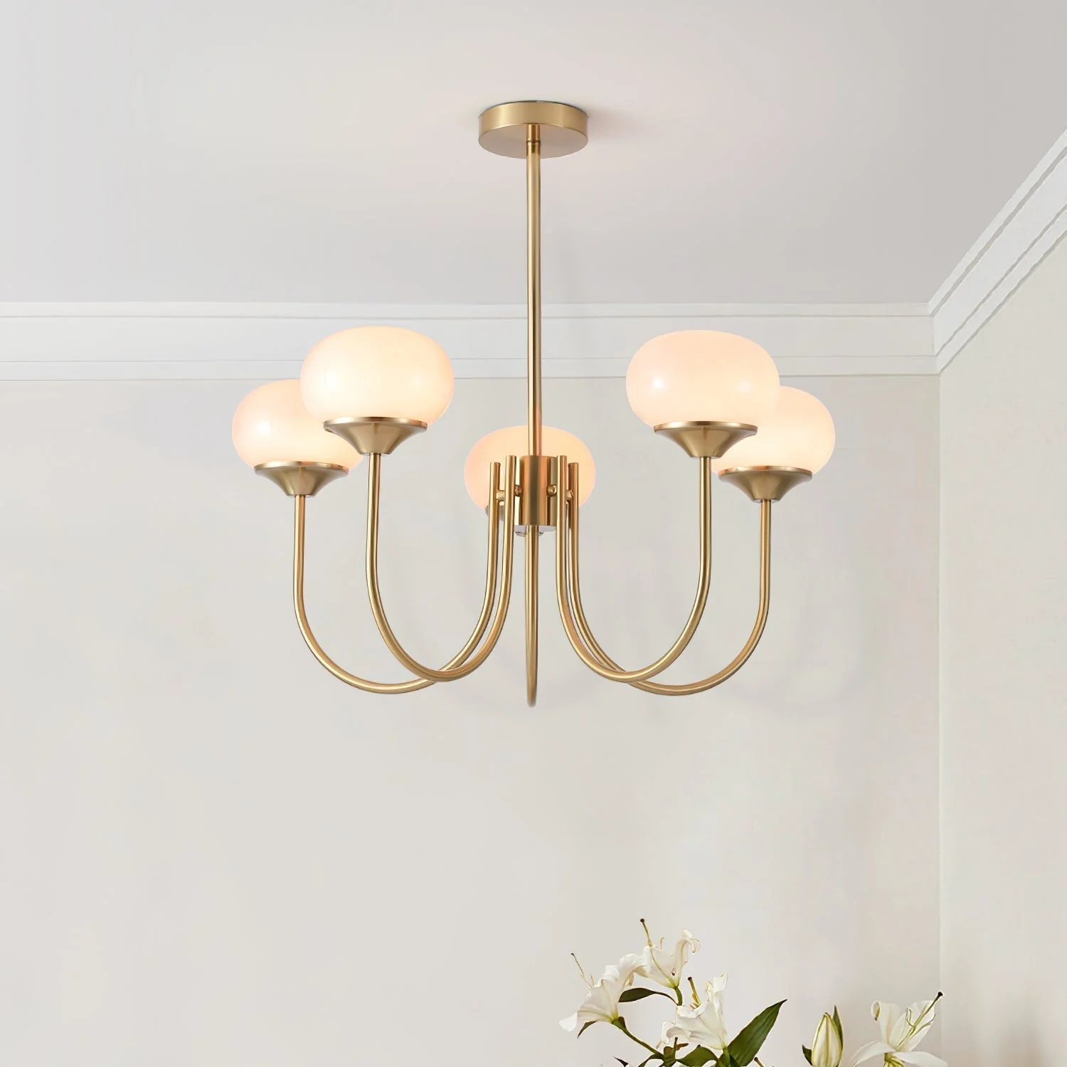 Lustra Chandelier Pink Glass Globe Gold - Image 48
