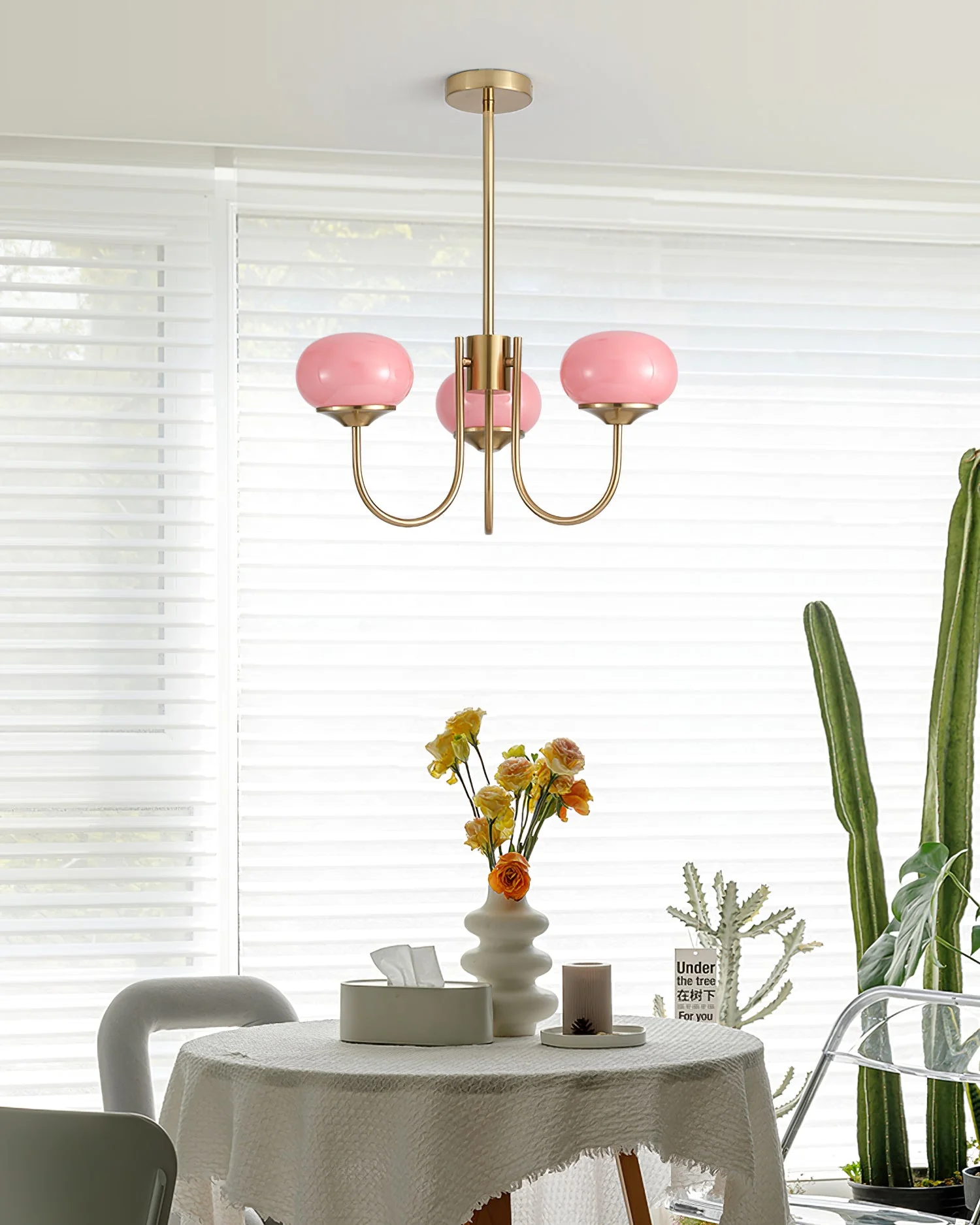 Lustra Chandelier Pink Glass Globe Gold - Image 62