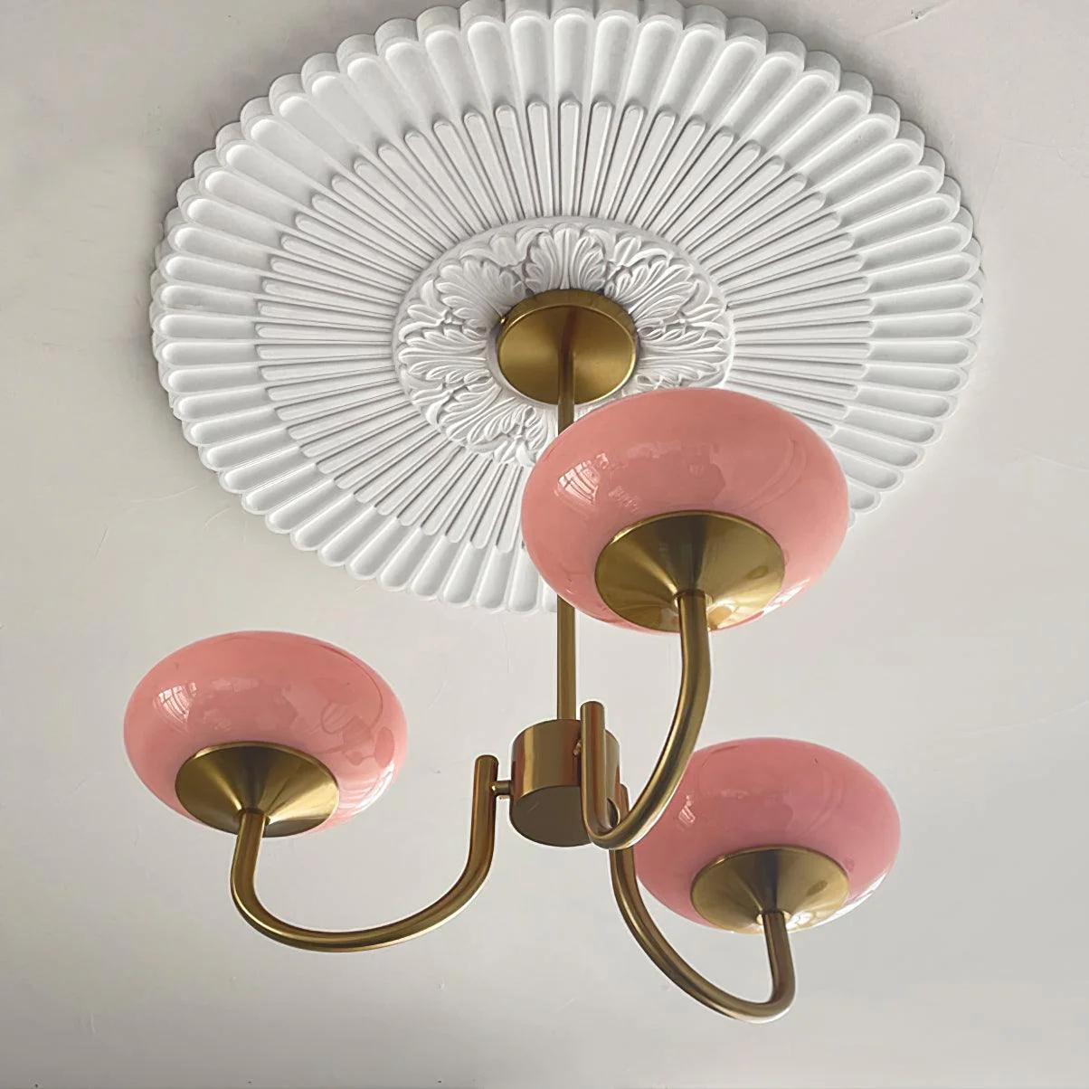 Lustra Chandelier Pink Glass Globe Gold - Image 63