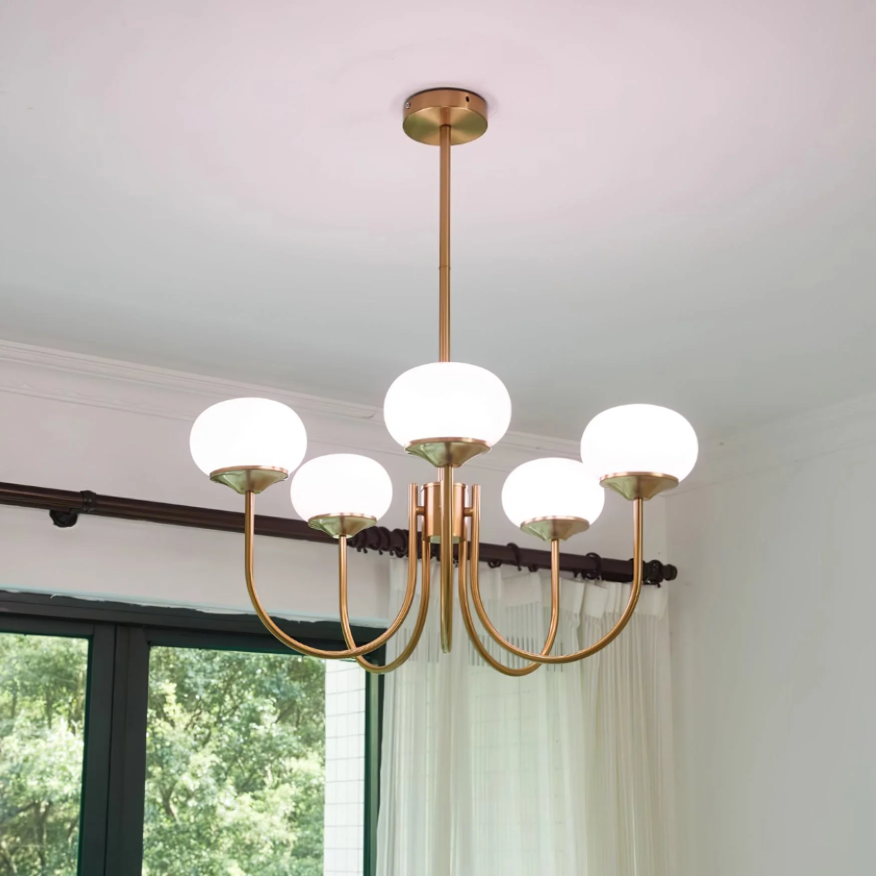 Lustra Chandelier Pink Glass Globe Gold - Image 69