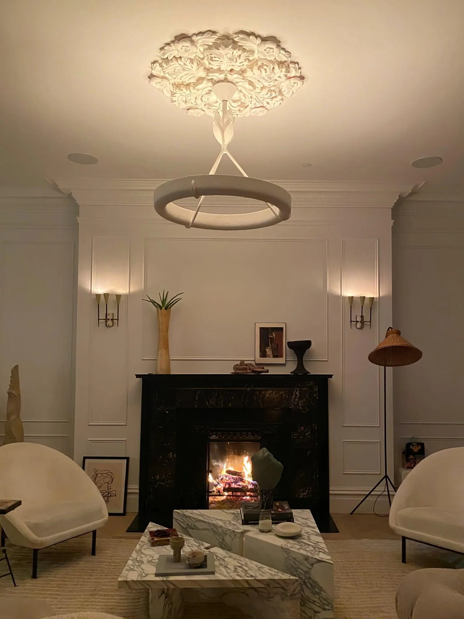 Lustra Chandelier Plaster White Floral Shape Minimalist - Image 35