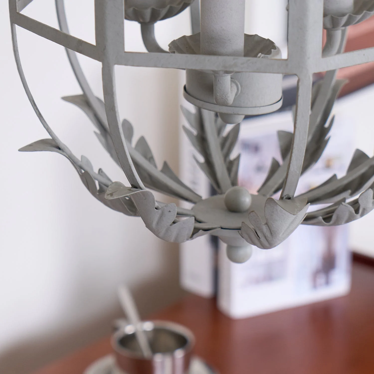 Lustra Chandelier Retro Cage Grey Candle - Image 6