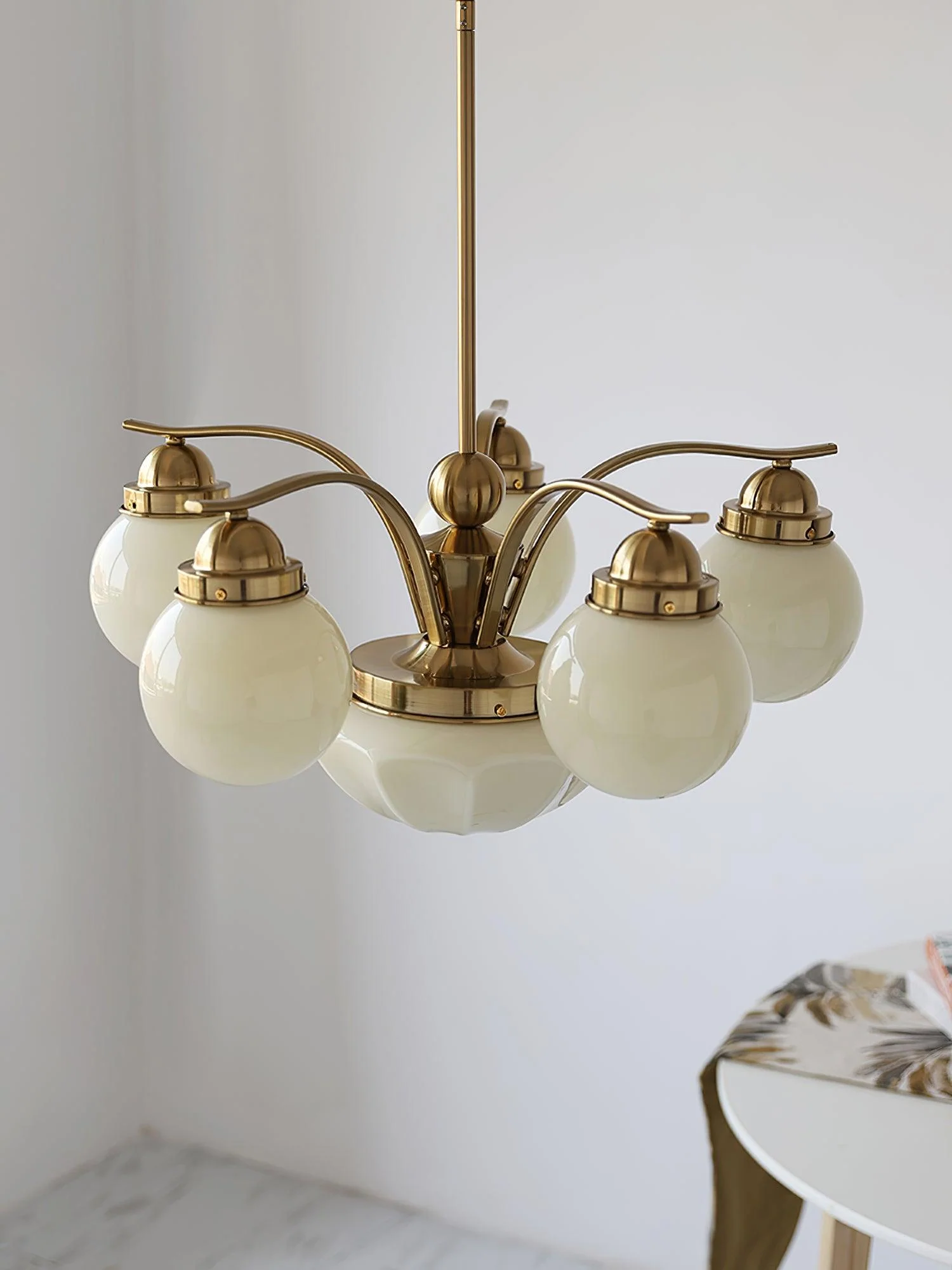 Lustra Chandelier Retro Chic Globe White Glass - Image 31