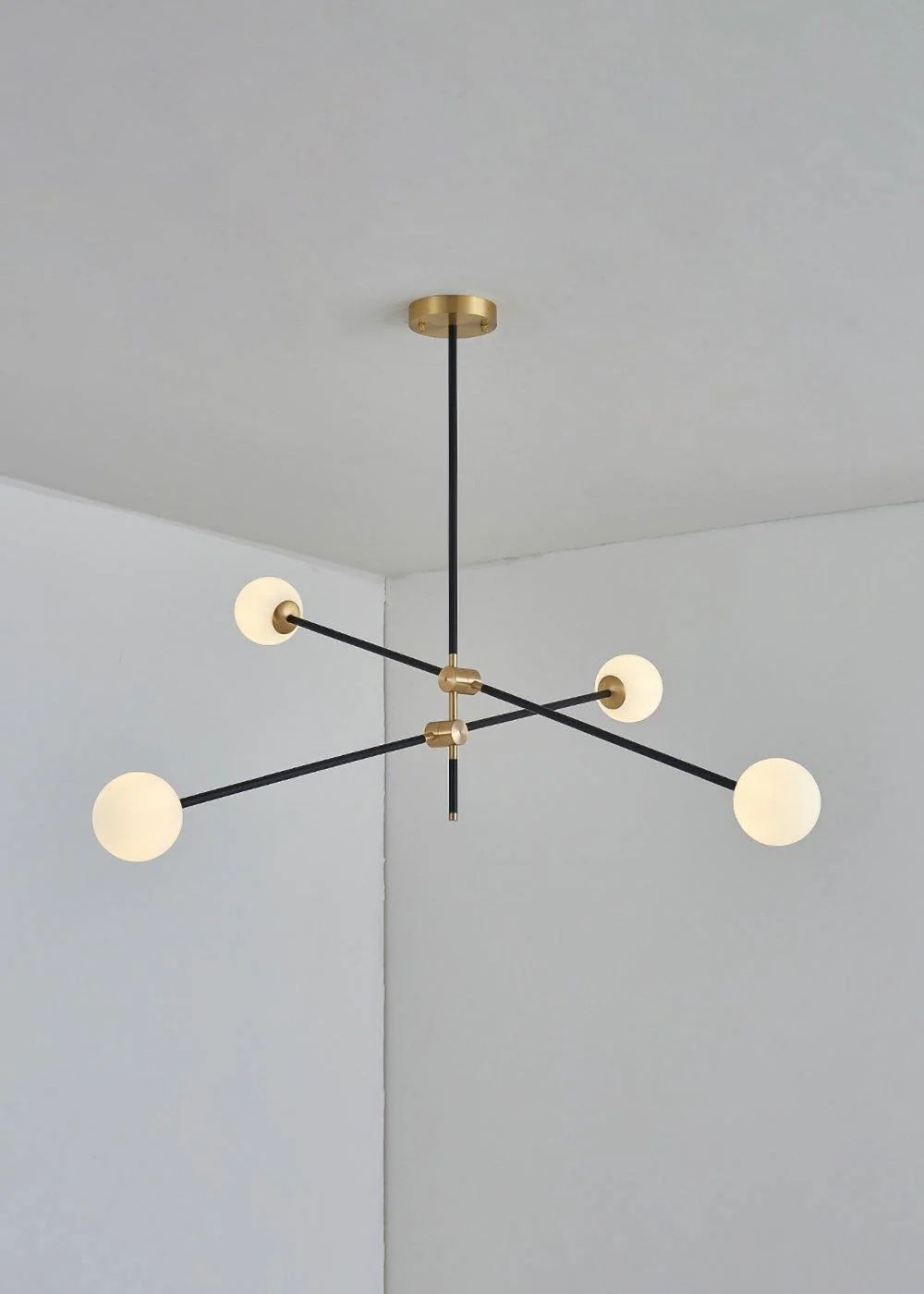 Lustra Chandelier SI Brass Glass Globe - Image 2