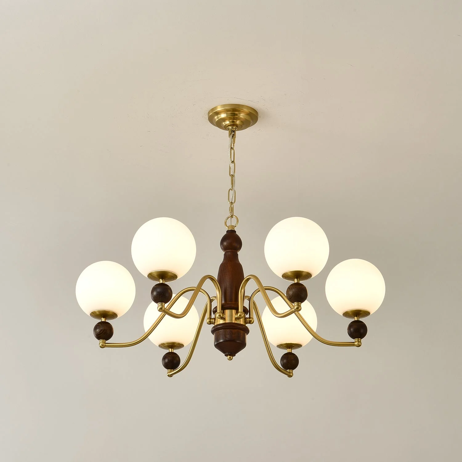 Lustra Chandelier Wood & Brass Globe - Image 13