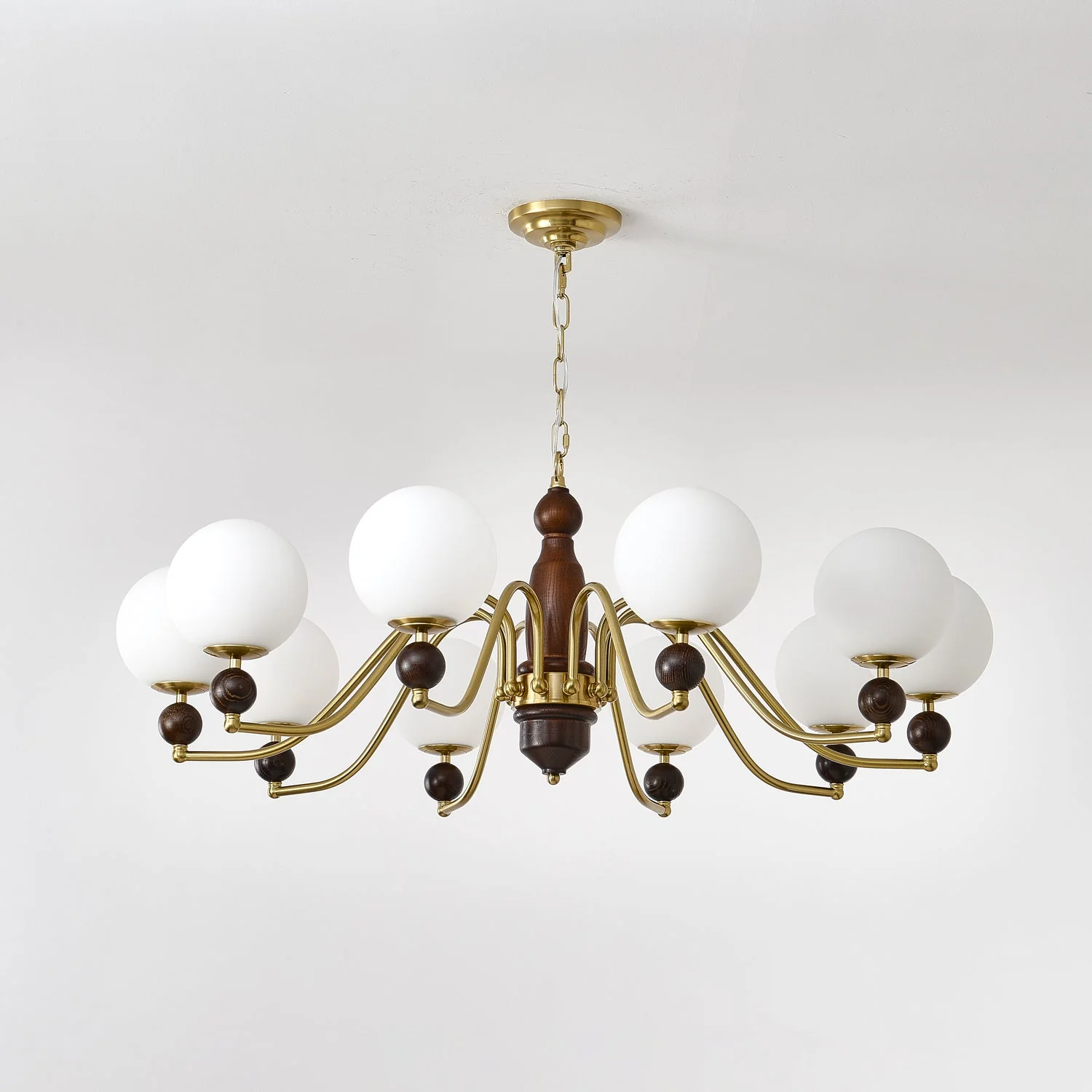 Lustra Chandelier Wood & Brass Globe - Image 25