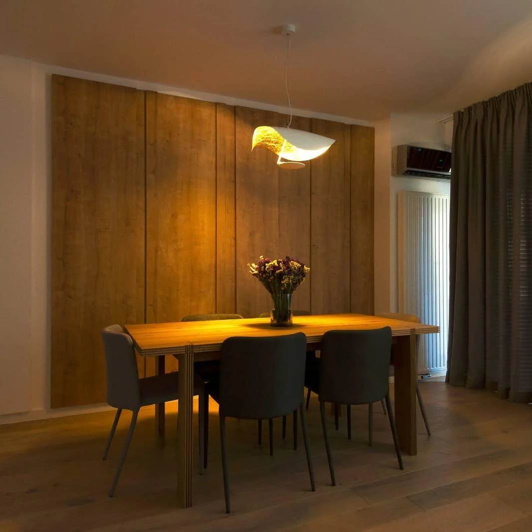 Lustra Pendant Lamp Black Gold Curved Shade - Image 3