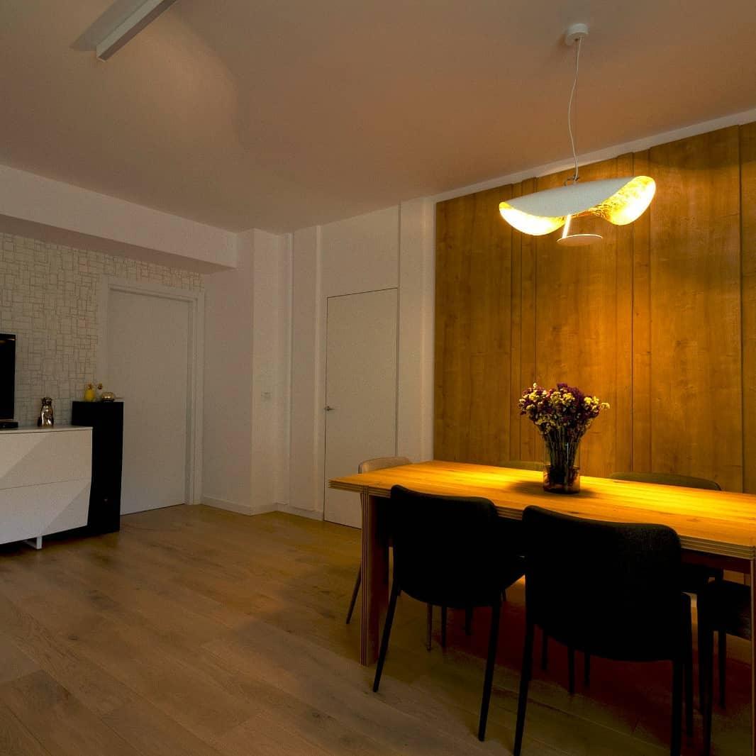Lustra Pendant Lamp Black Gold Curved Shade - Image 4