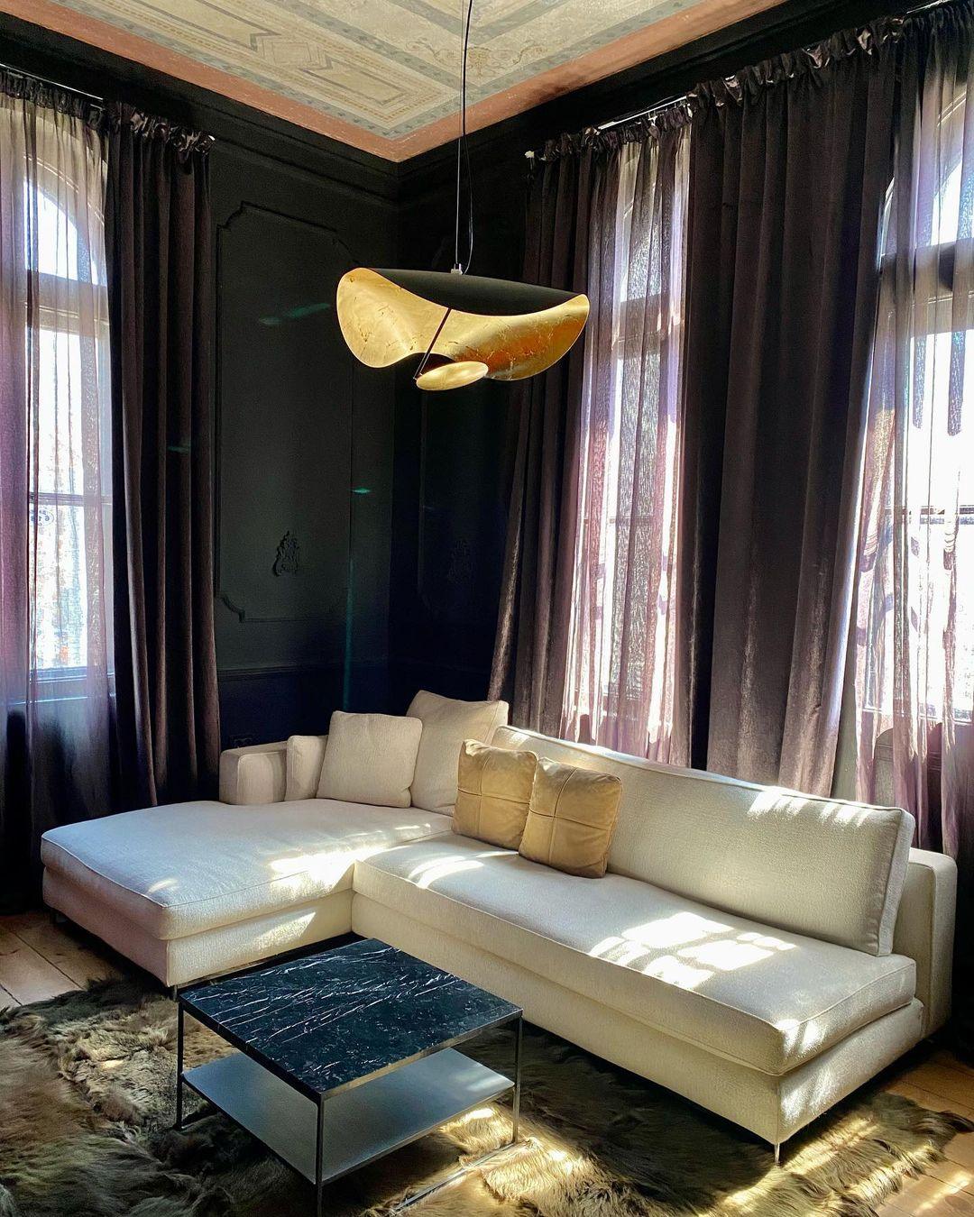 Lustra Pendant Lamp Black Gold Curved Shade - Image 99