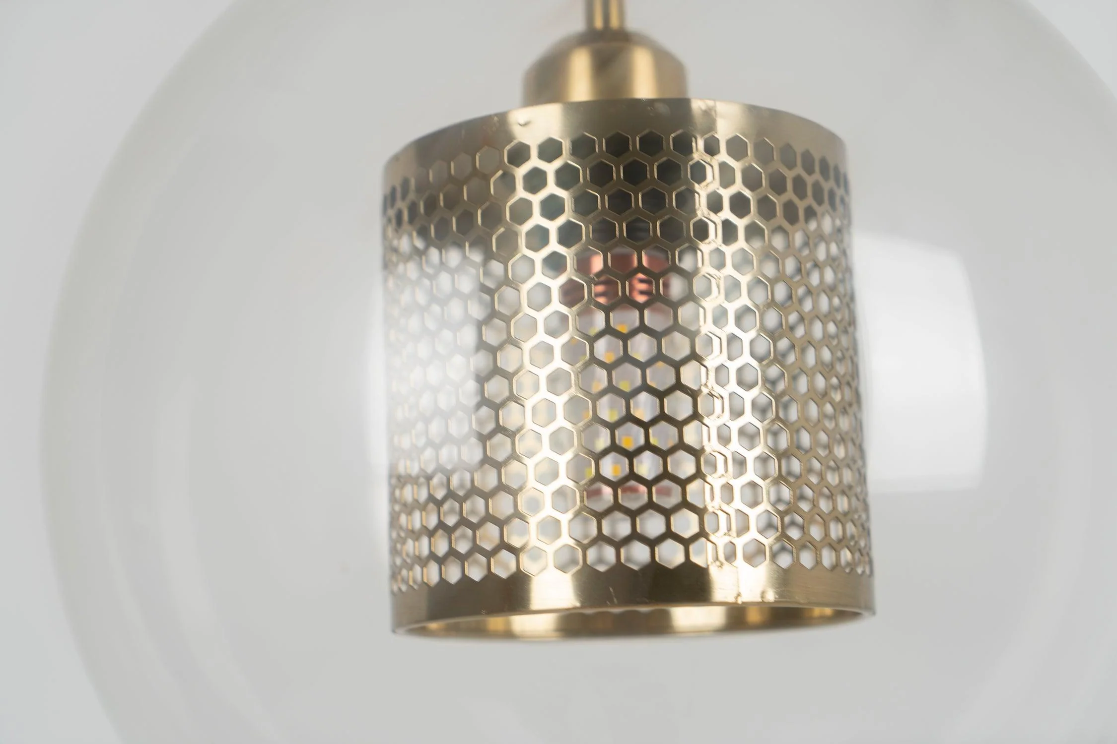 Lustra Pendant Lamp Chiswick Glass for Living Room - Image 31