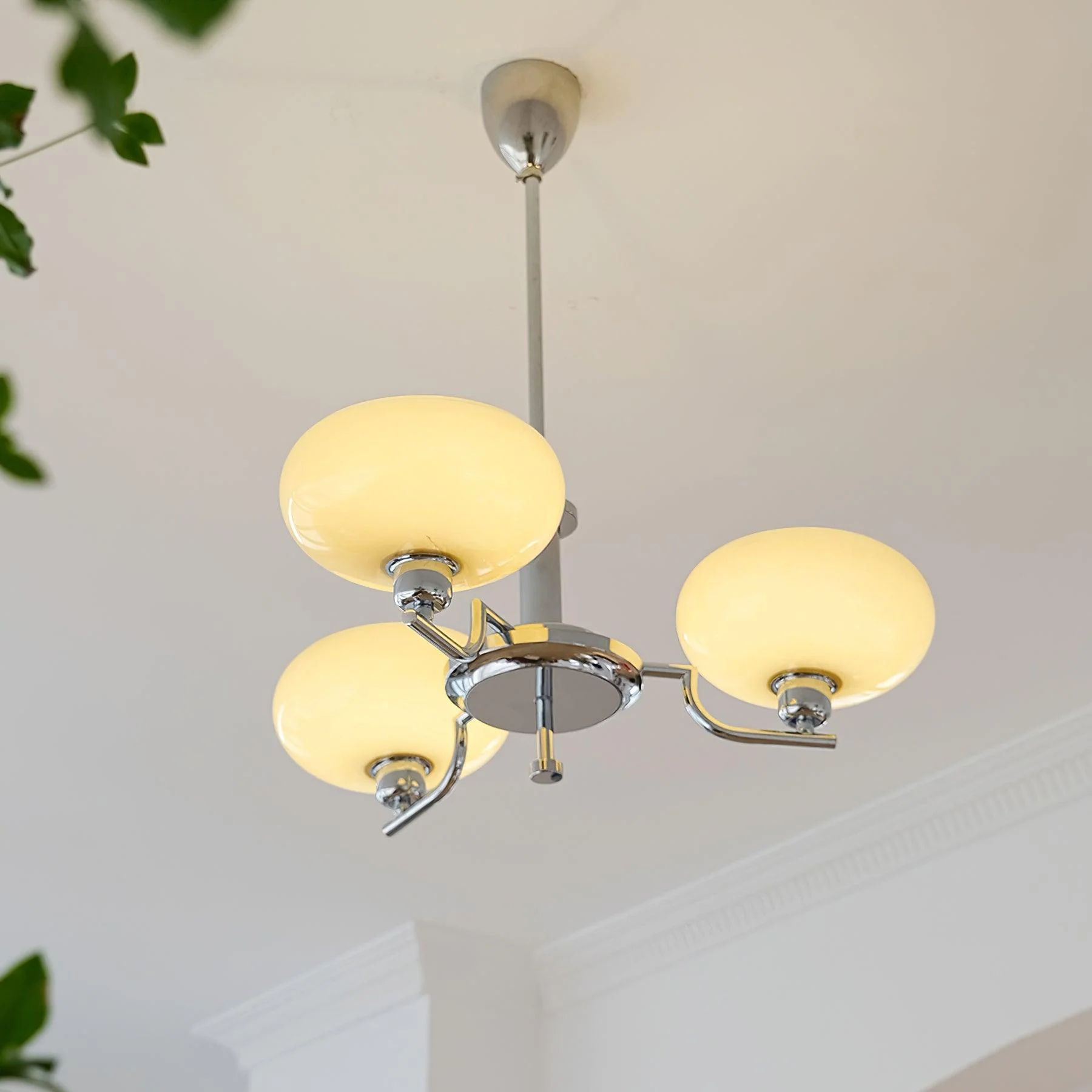 Lustra Pendant Lamp Glass Globe Brass Frame - Image 21