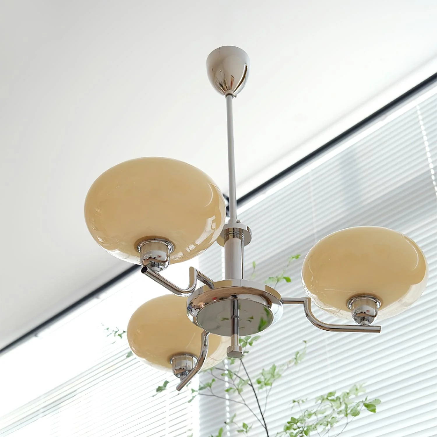 Lustra Pendant Lamp Glass Globe Brass Frame - Image 29