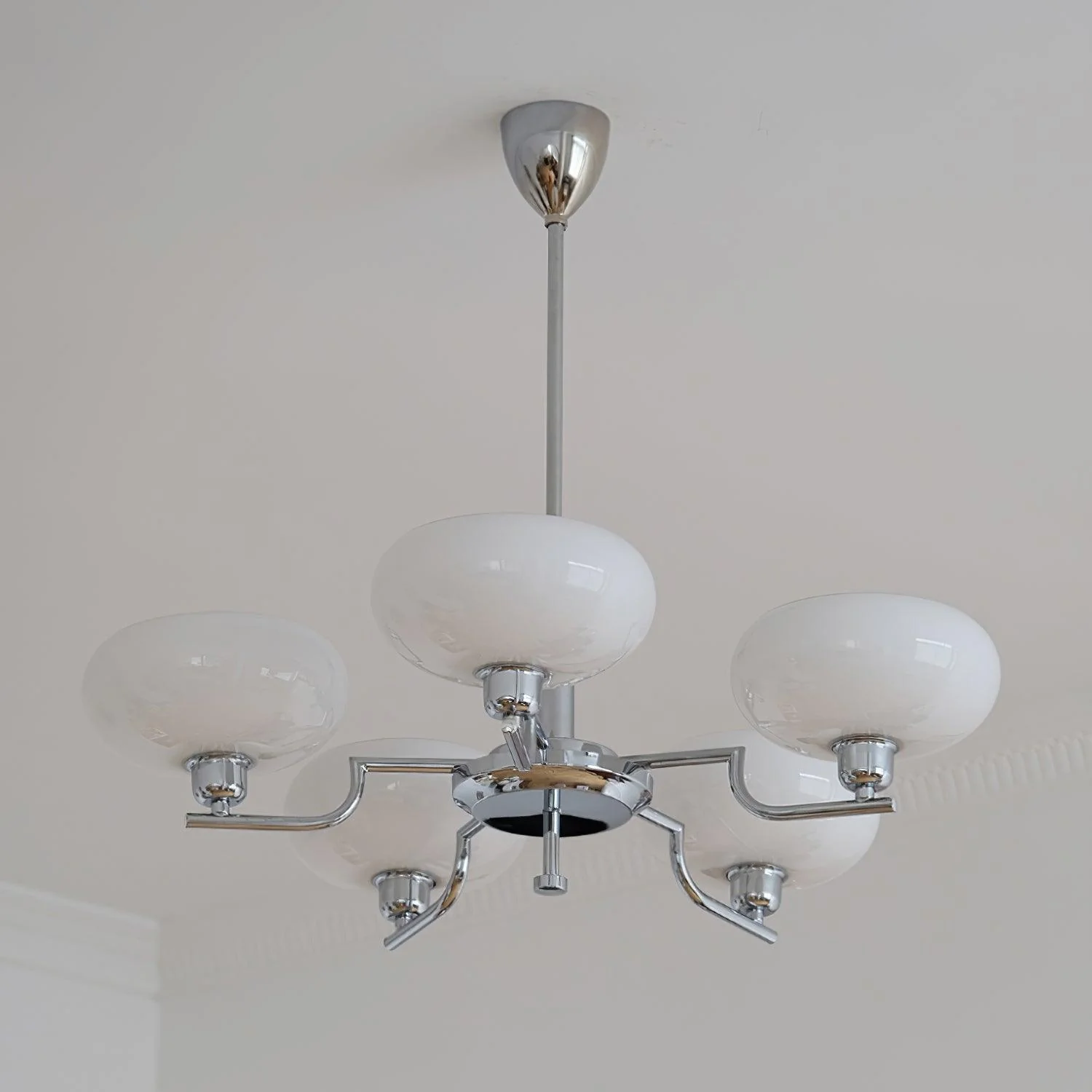 Lustra Pendant Lamp Glass Globe Brass Frame - Image 30
