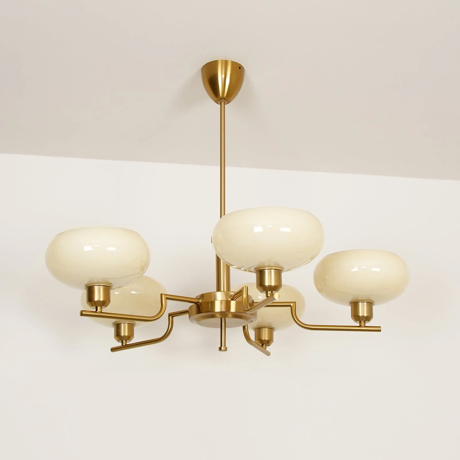 Lustra Pendant Lamp Glass Globe Brass Frame - Image 31
