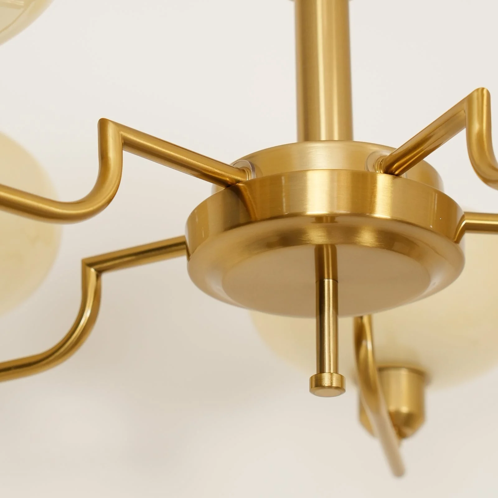 Lustra Pendant Lamp Glass Globe Brass Frame - Image 33