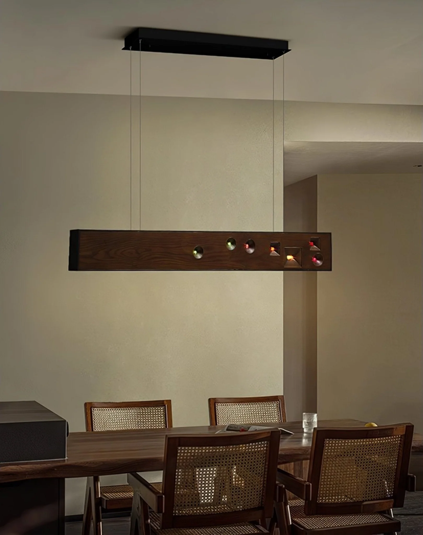 Lustra Pendant Light Wood Gemstone Linear LED - Image 12