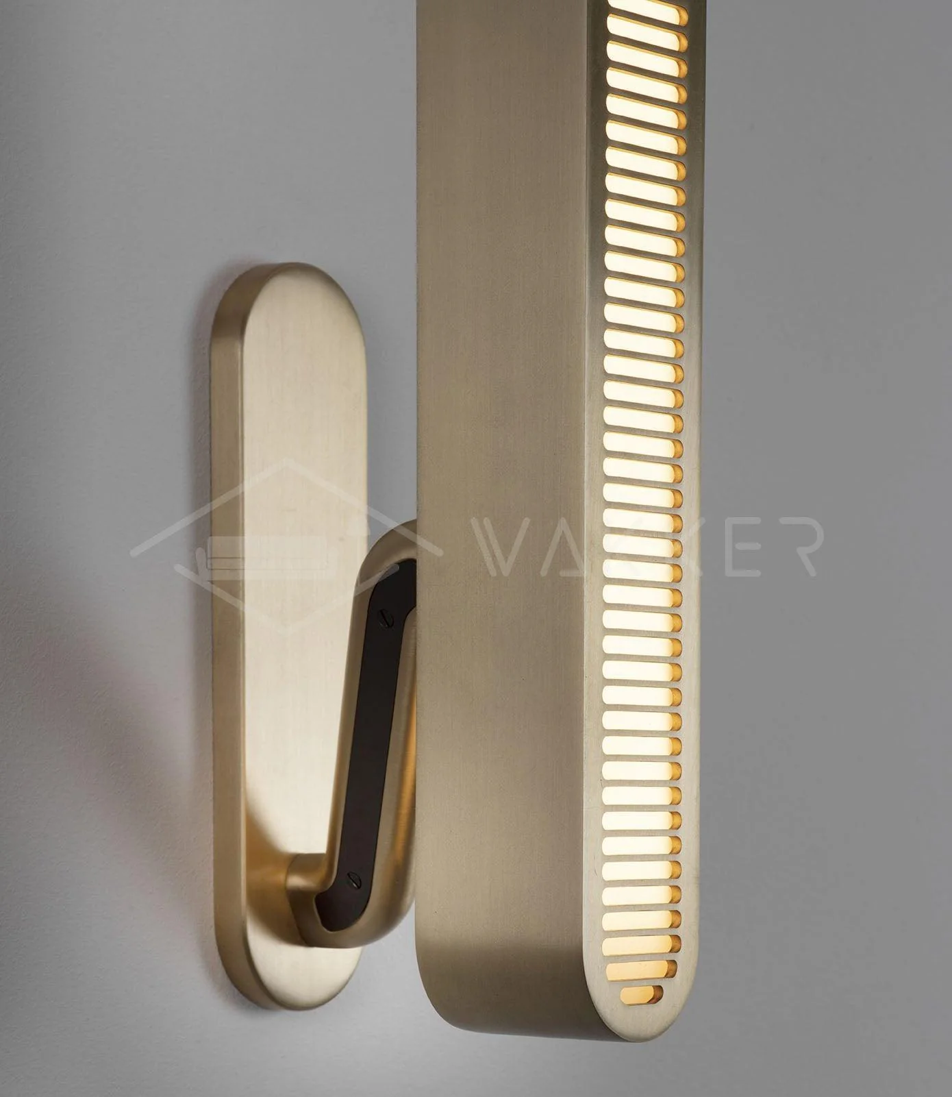 Lustra Wall Lamp Brass Slotted Grill - Image 2