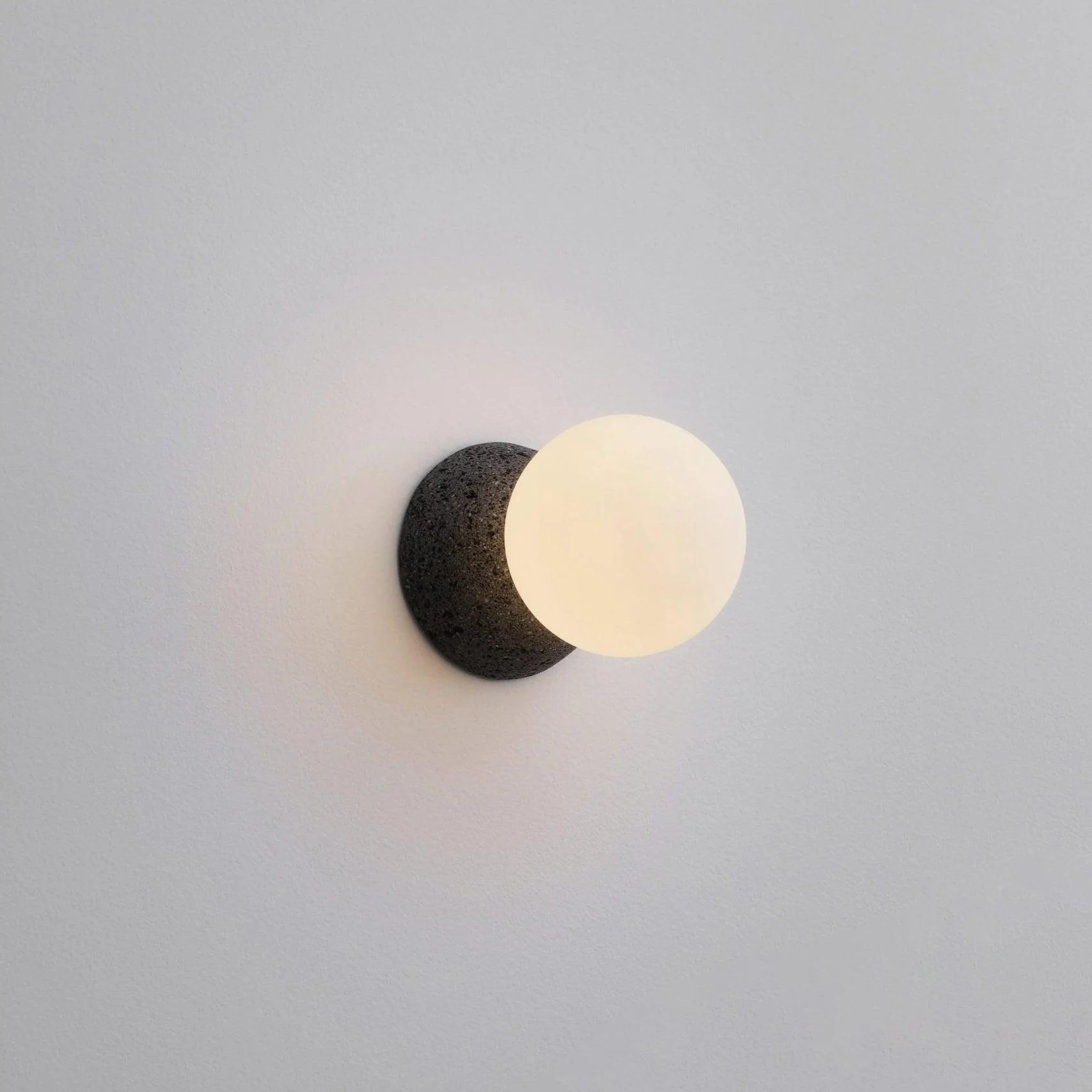 Lustra Wall Lamp Concrete Opal Glass - Image 40