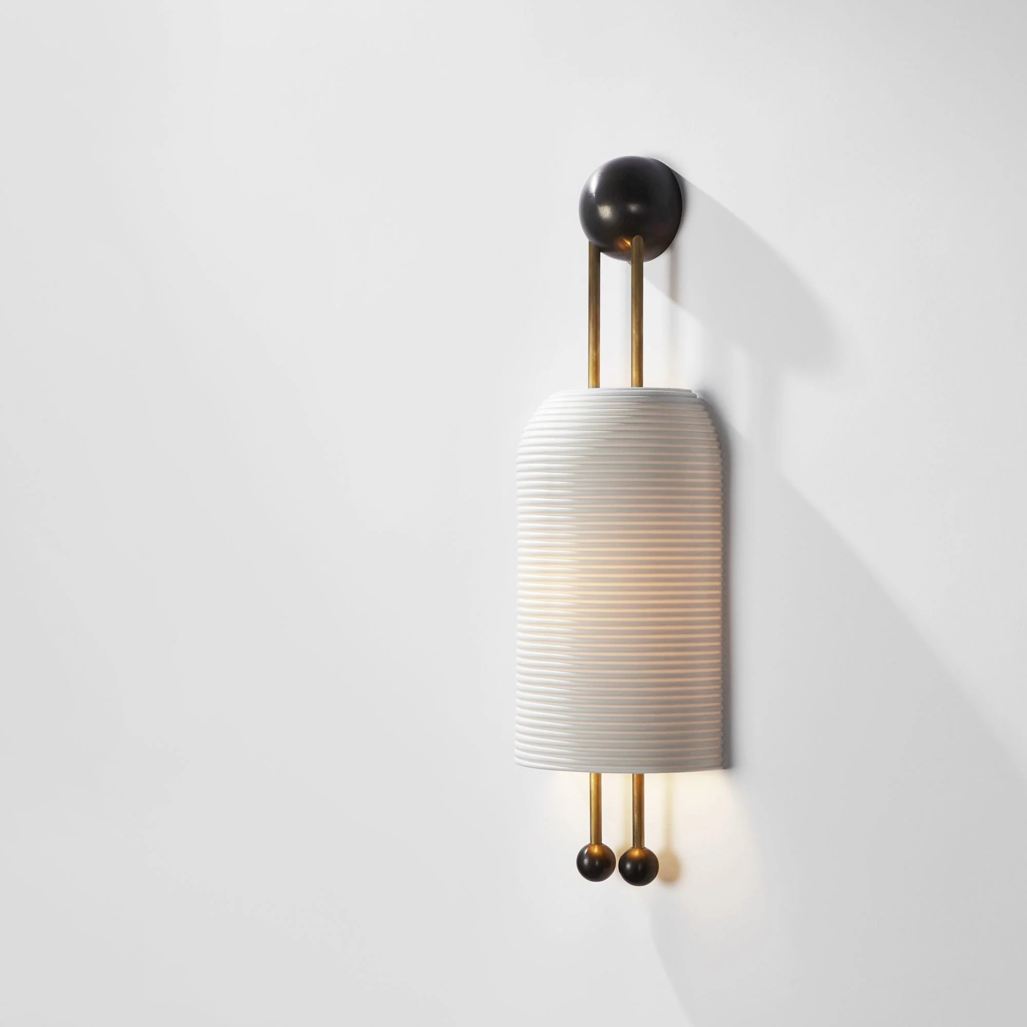 Lustra Wall Lamp Opal Glass Gold Rods - Image 15