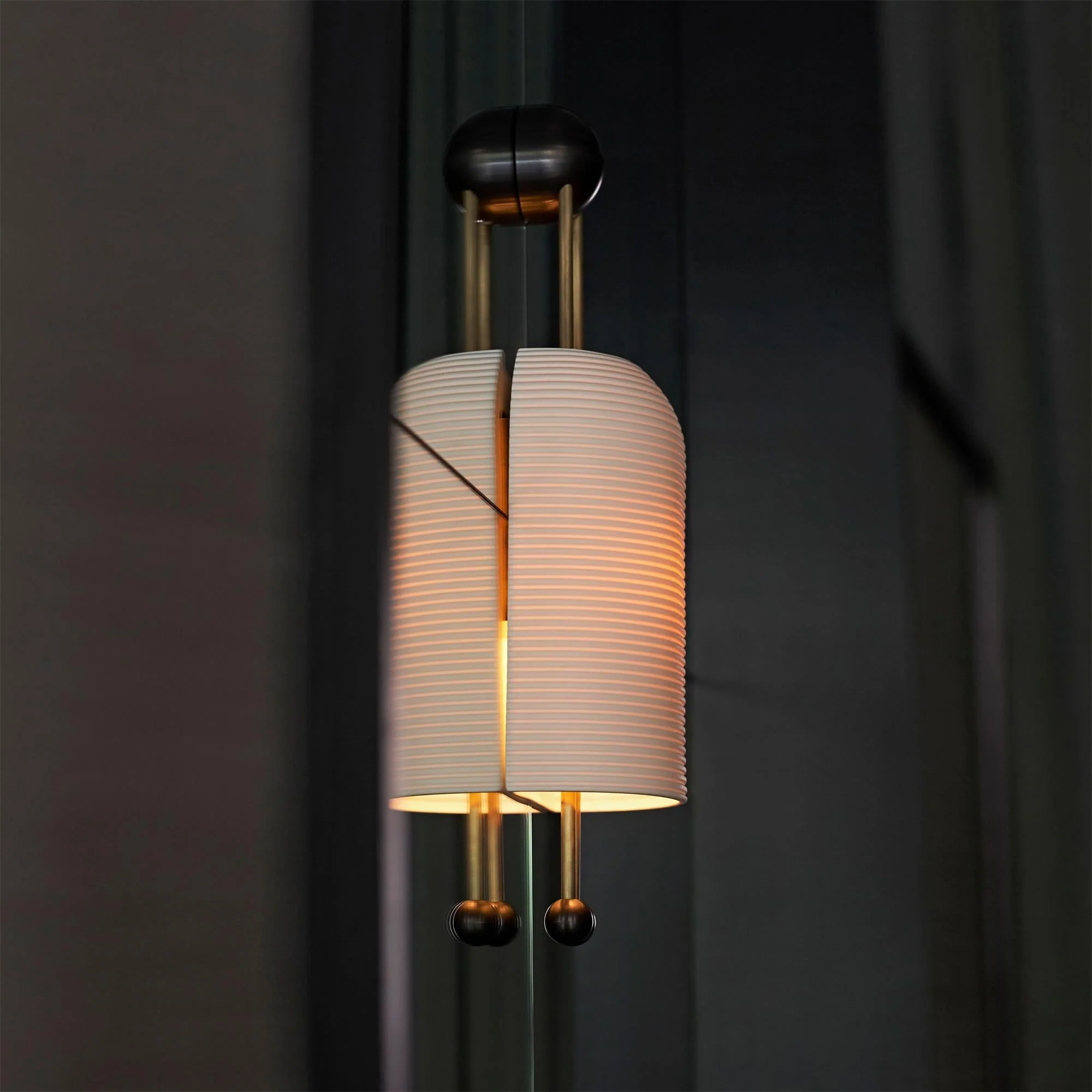 Lustra Wall Lamp Opal Glass Gold Rods - Image 6