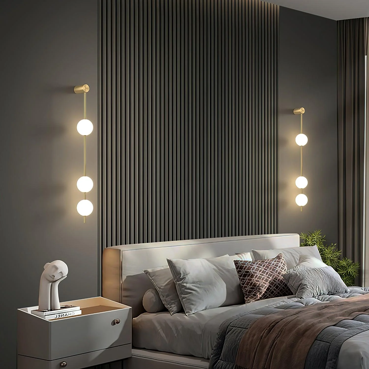 Lustra Wall Lamp Vertical Balls Brass - Image 4