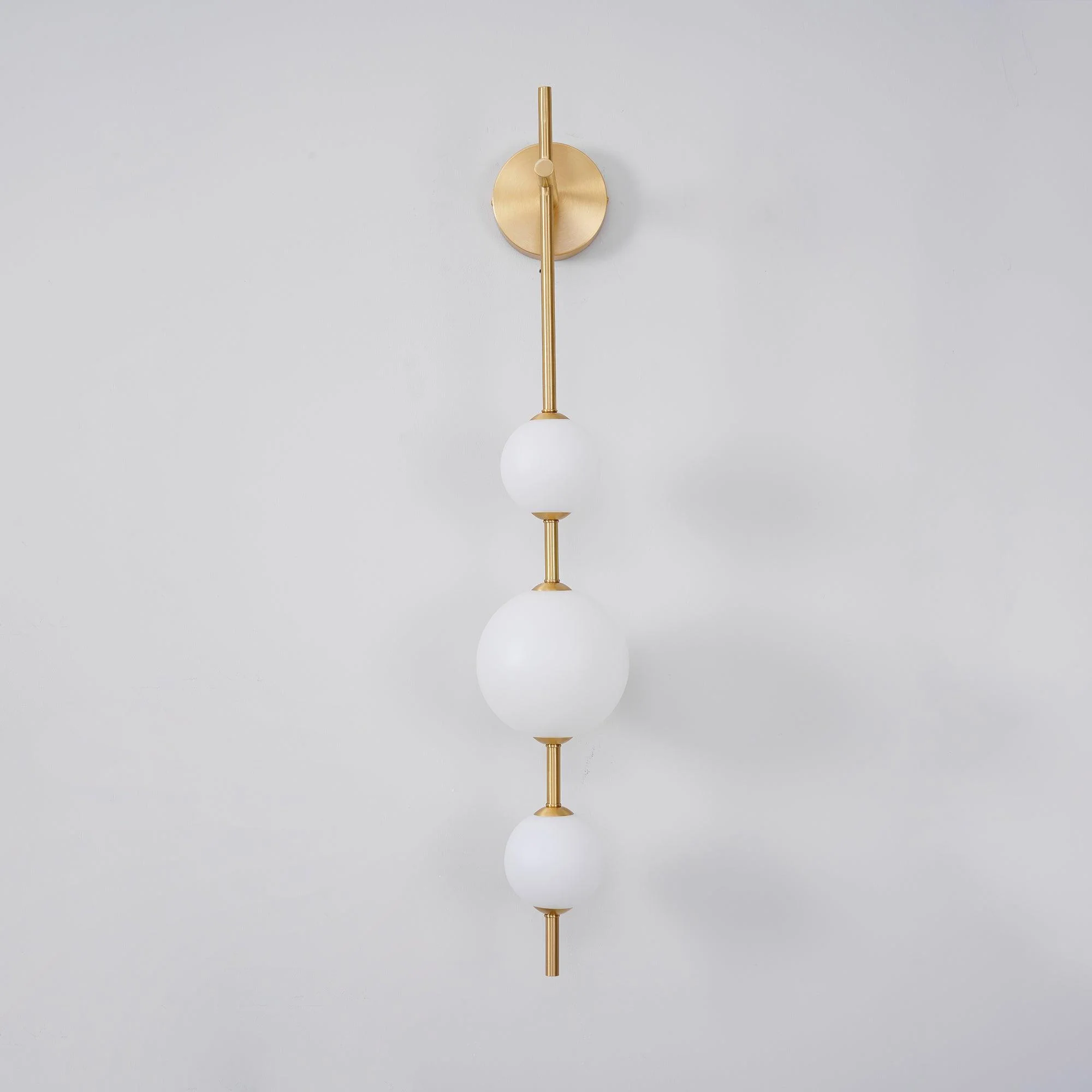 Lustra Wall Lamp Vertical Globe Minimalist - Image 7