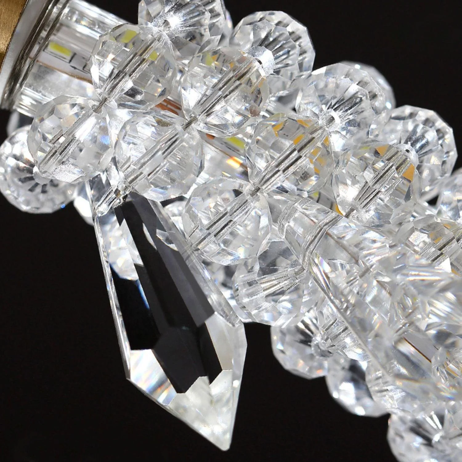 Lustre Elegant Crystal Pendant Light - Image 5