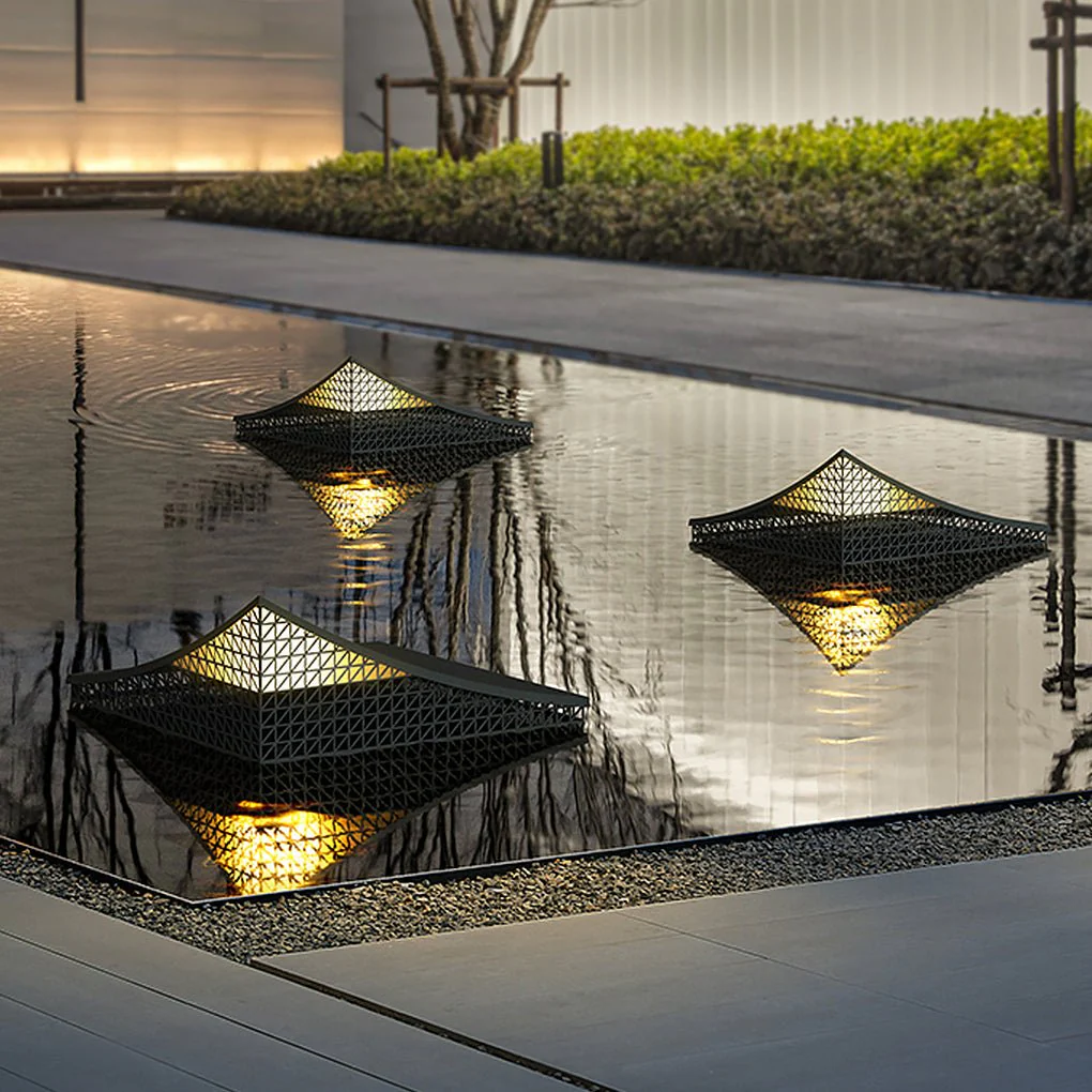 Lynn Industrial Elegant Garden Light - Image 17