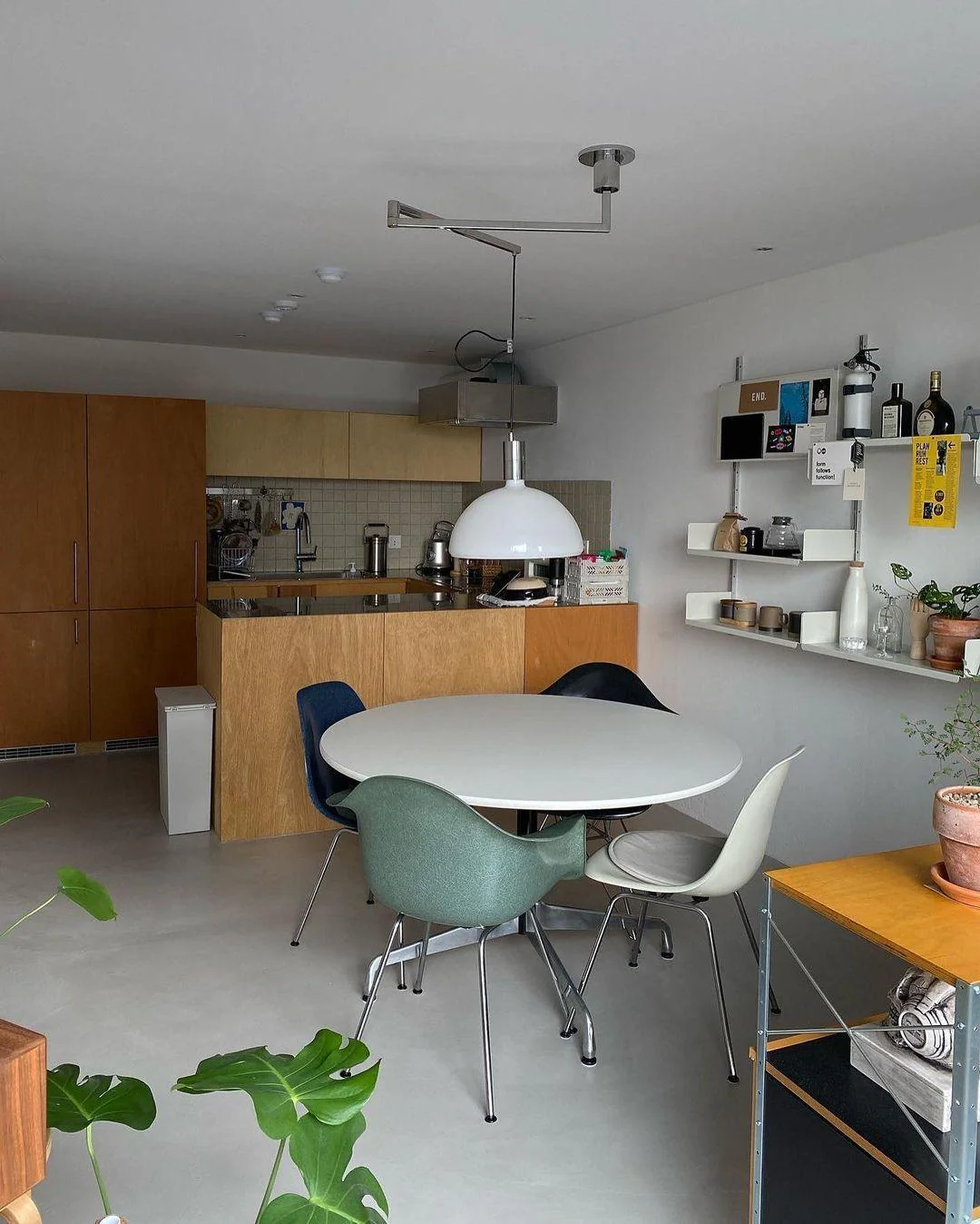 Lyshae Modern Minimalist Nordic Glass Pendant Light - Image 7