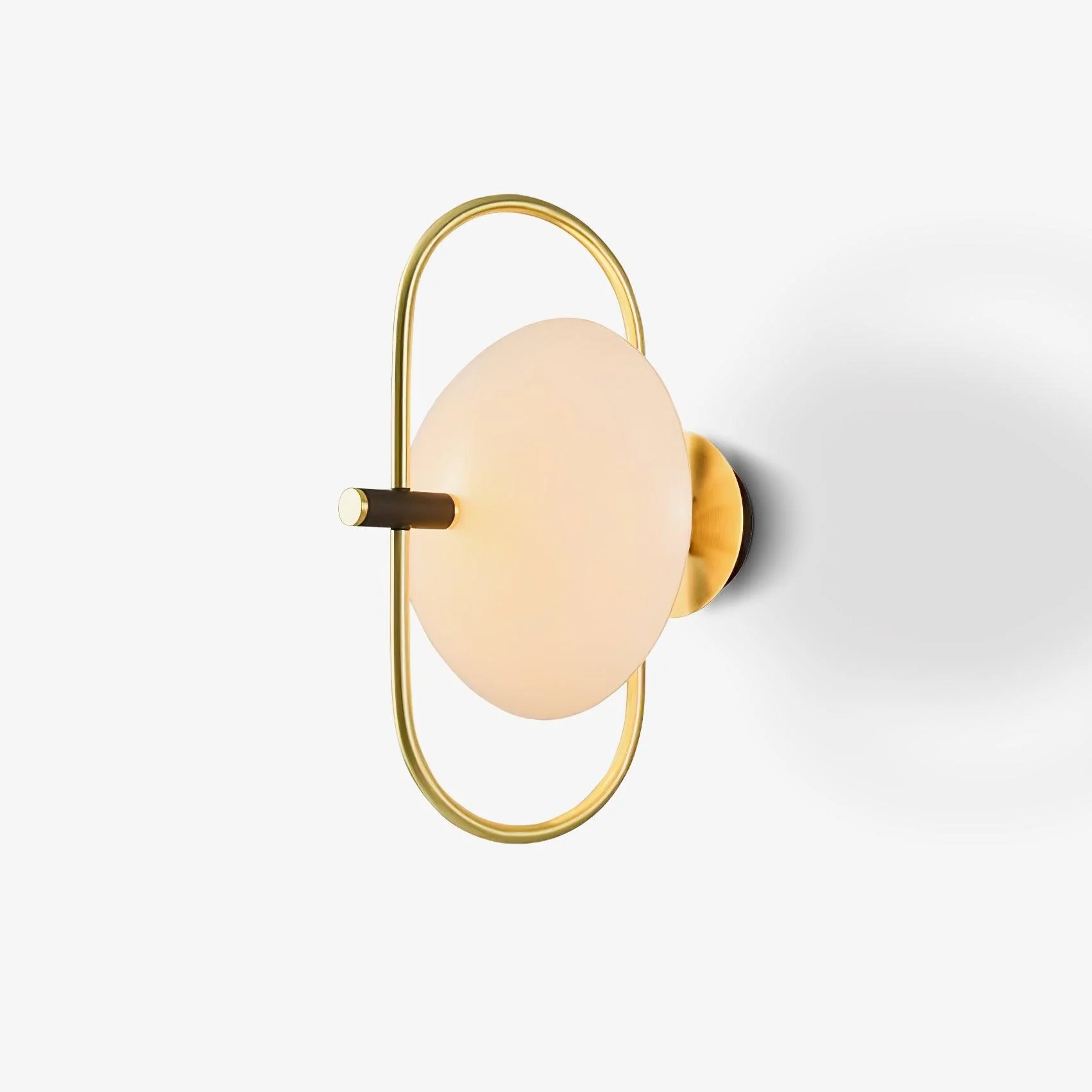 Madison Minimalist Wall Lamp