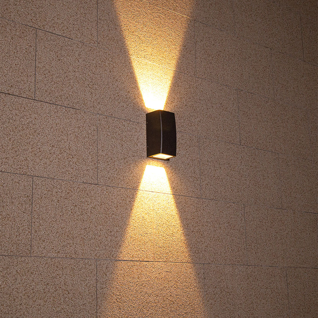 Mararet Modern LED Outdoor Wall Light - Image 6