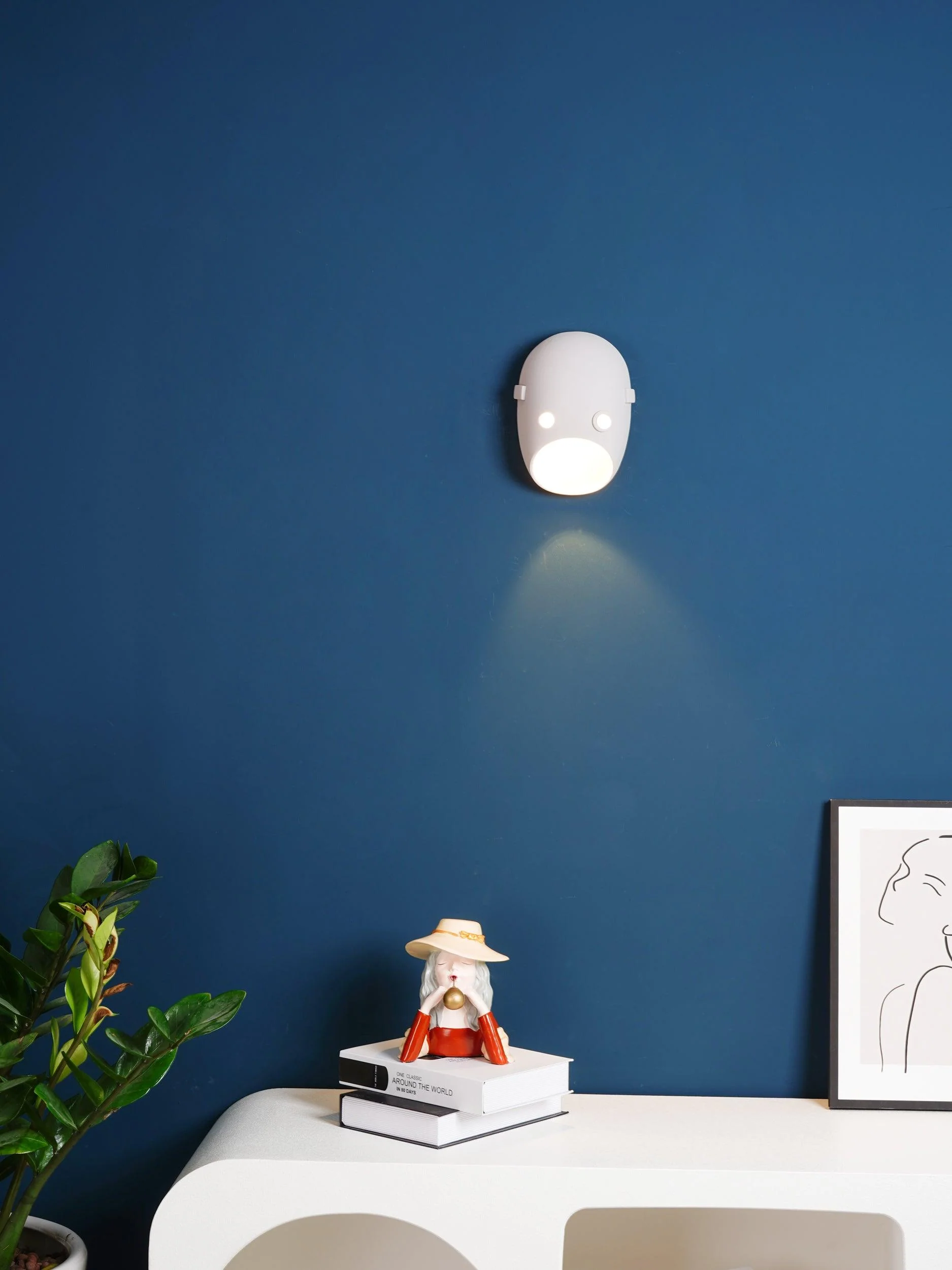 Mask Individual Creativity Resin Wall Light - Image 34