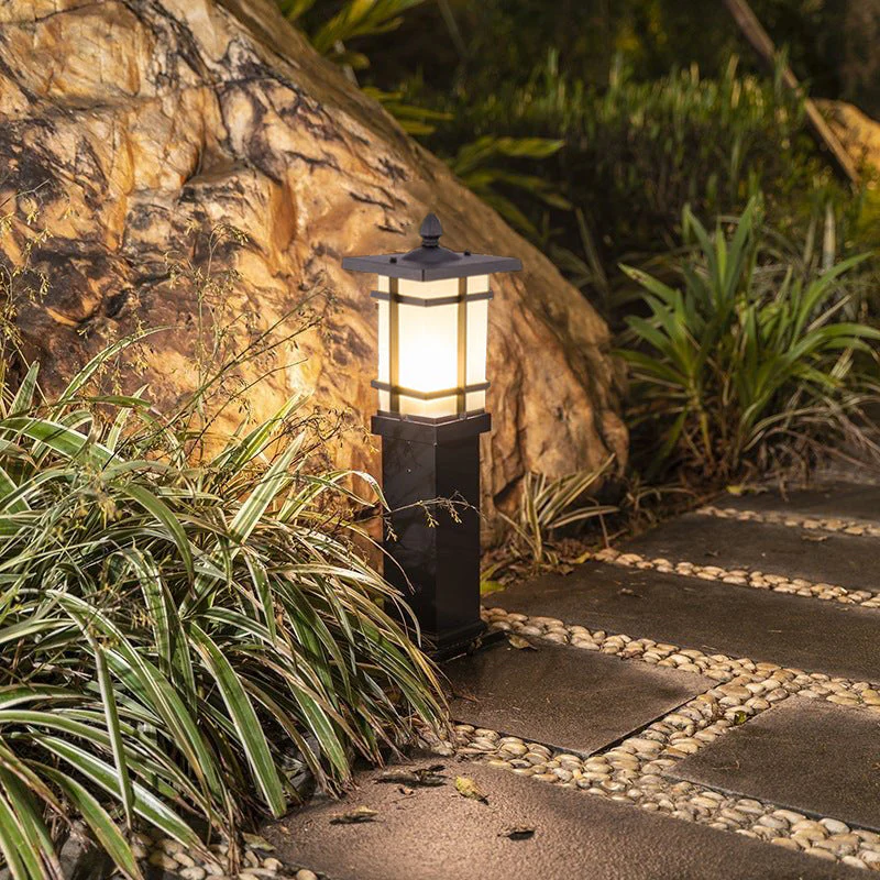 Maurice Elegant Vintage Retro Outdoor Pathway Lamp - Image 6