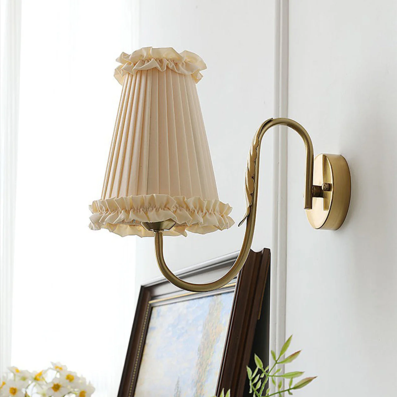 Mcveigh Contemporary Fabric Wall Lamp - Image 10