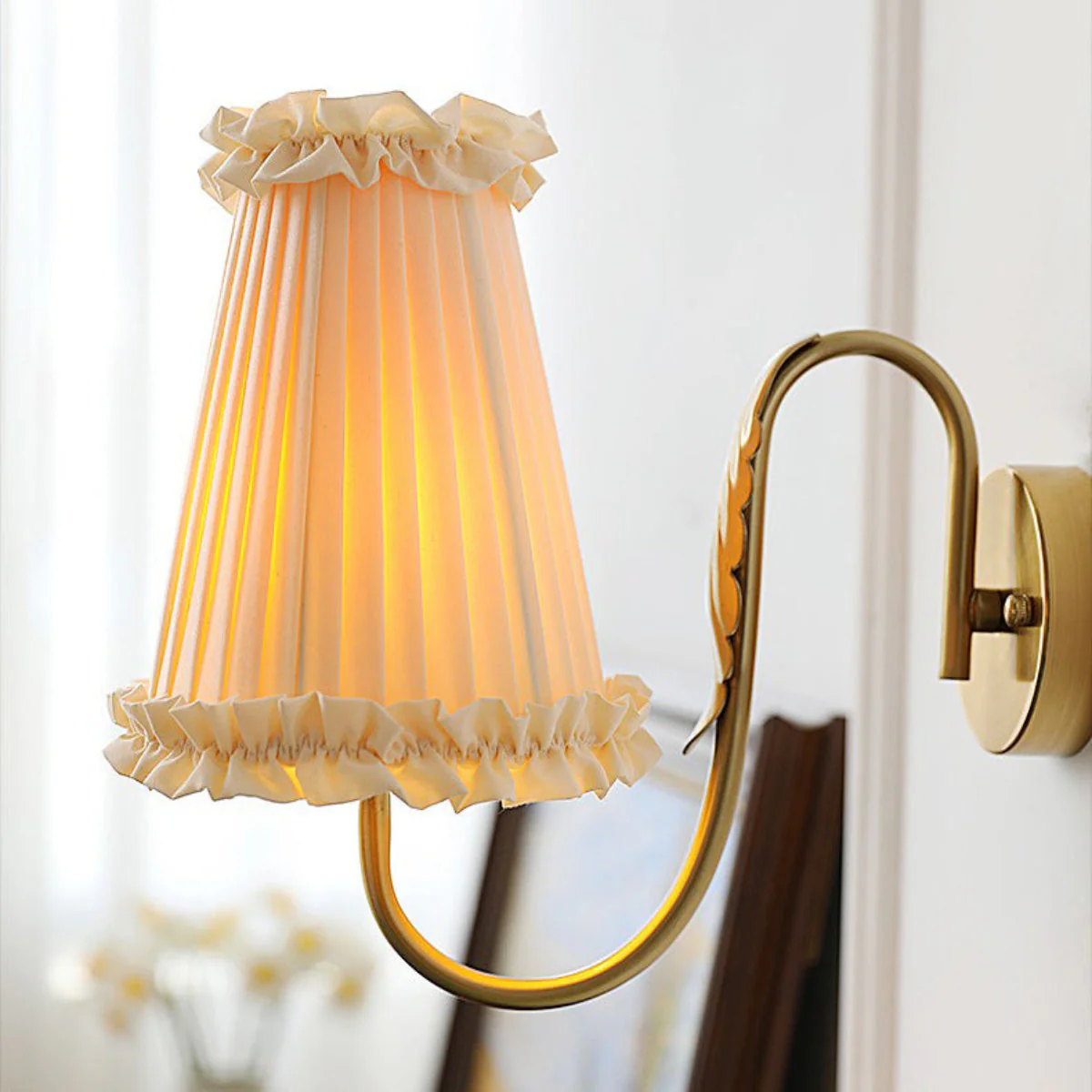 Mcveigh Contemporary Fabric Wall Lamp - Image 13