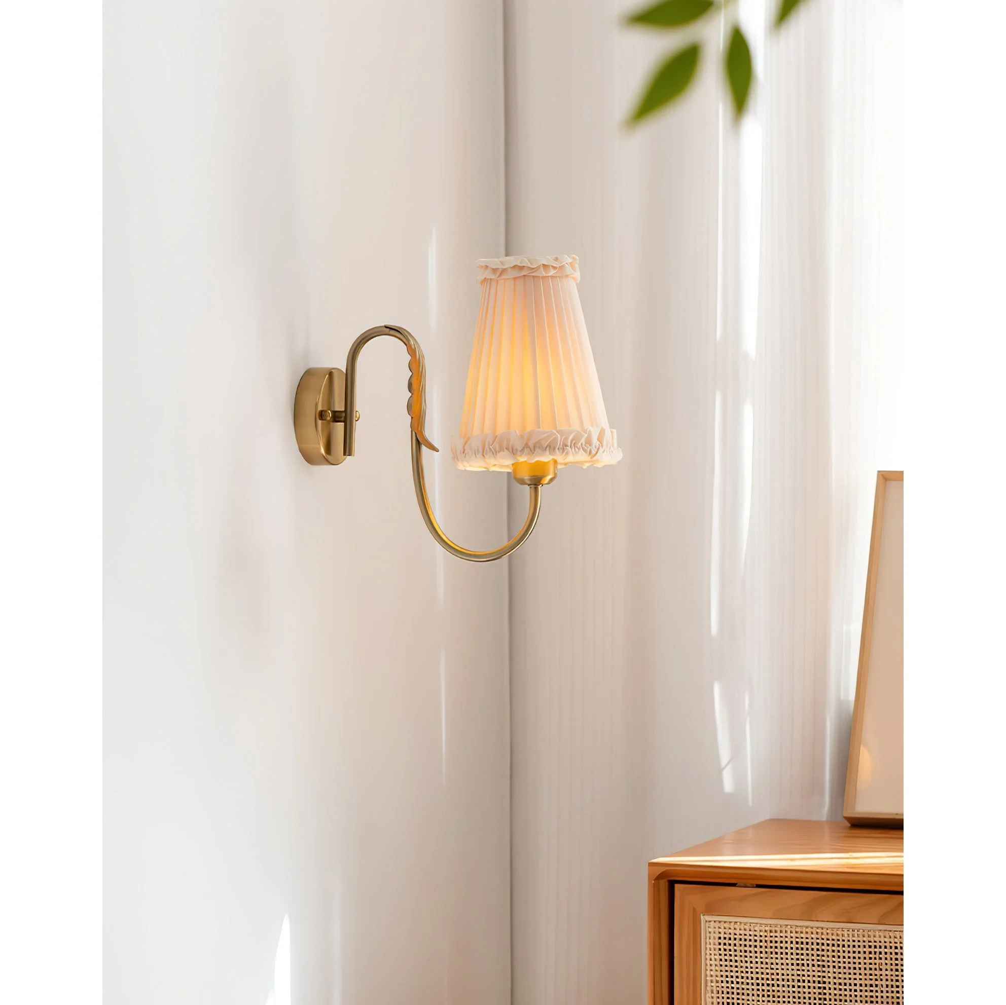 Mcveigh Contemporary Fabric Wall Lamp - Image 18