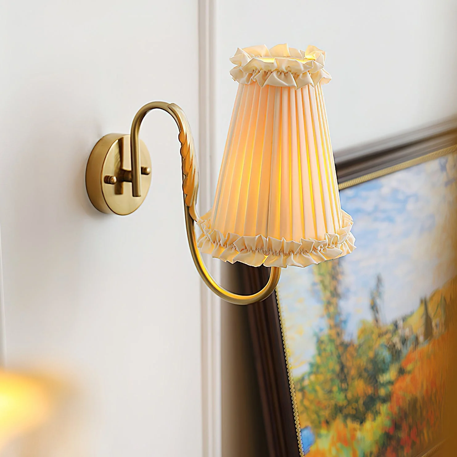 Mcveigh Contemporary Fabric Wall Lamp - Image 2